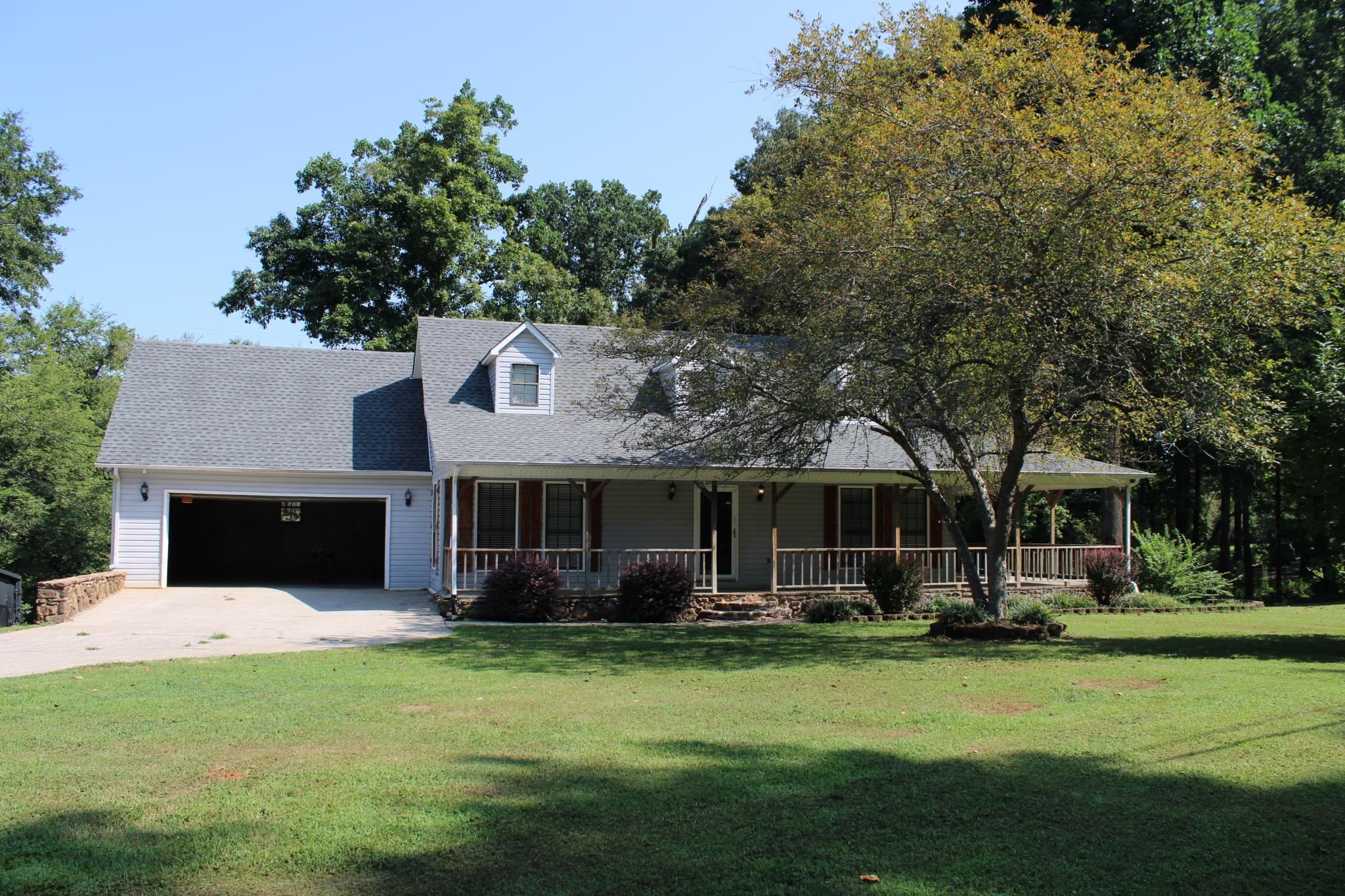 207 Martin Dr