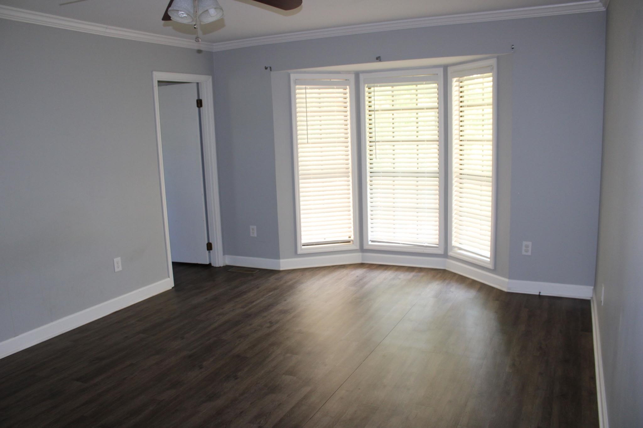 207 Martin Dr