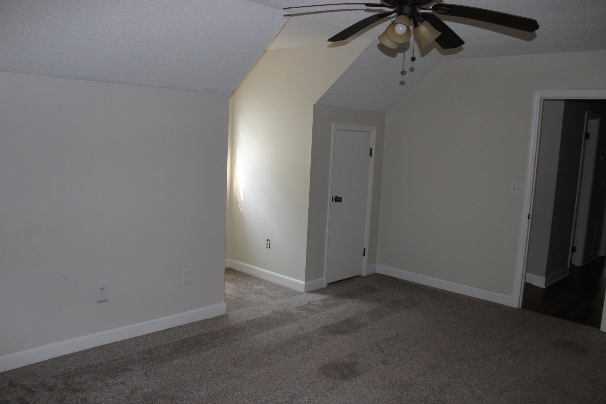 207 Martin Dr