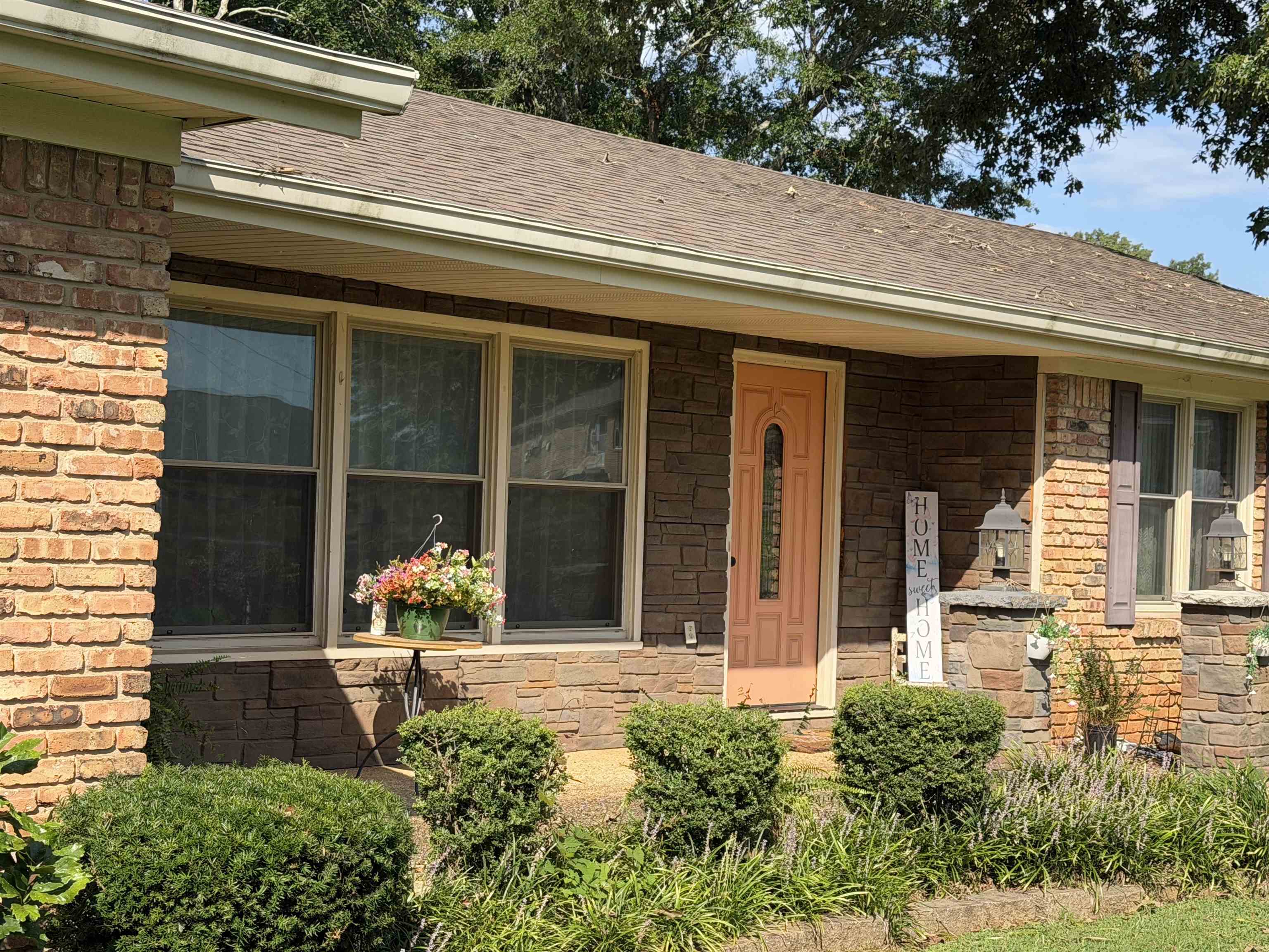 158 Duncan Dr, Russellville, AL 35654 — photo 3