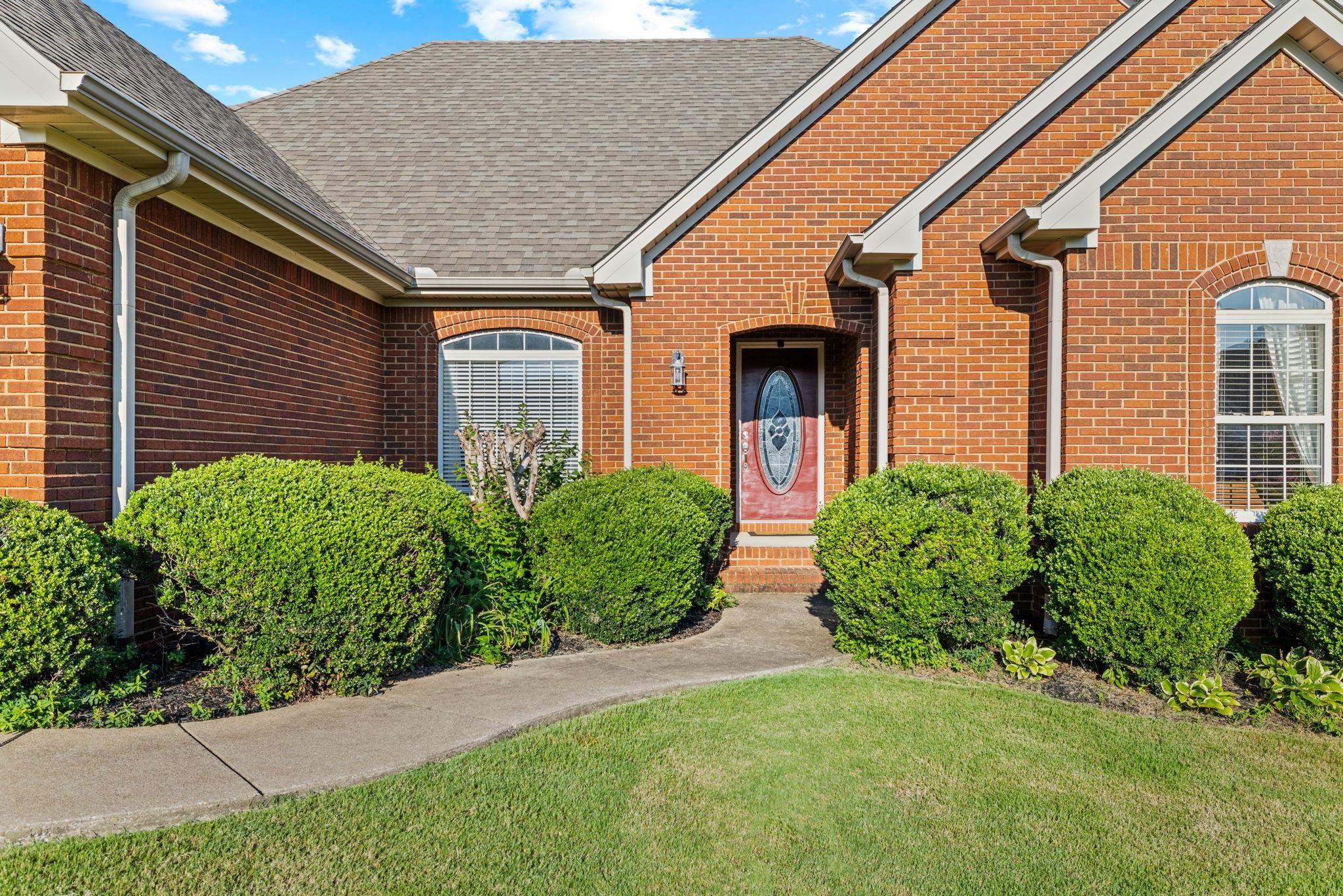 107 Wheaton Ct, Florence, AL 35633 — photo 2