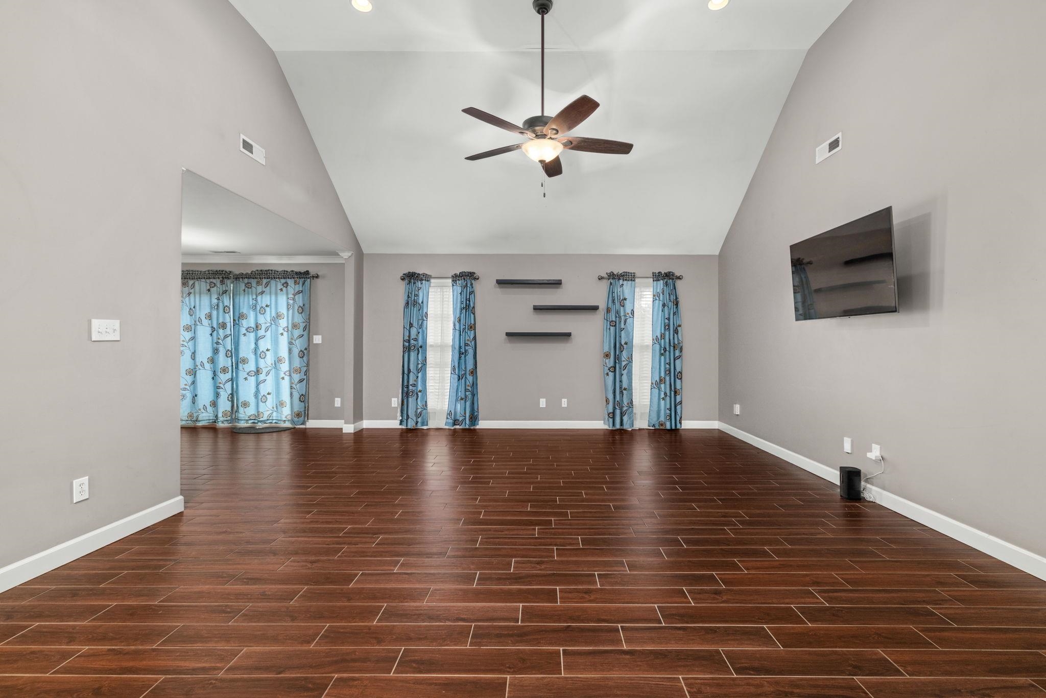701 Hickory Ave, Muscle Shoals, AL 35661 — photo 4