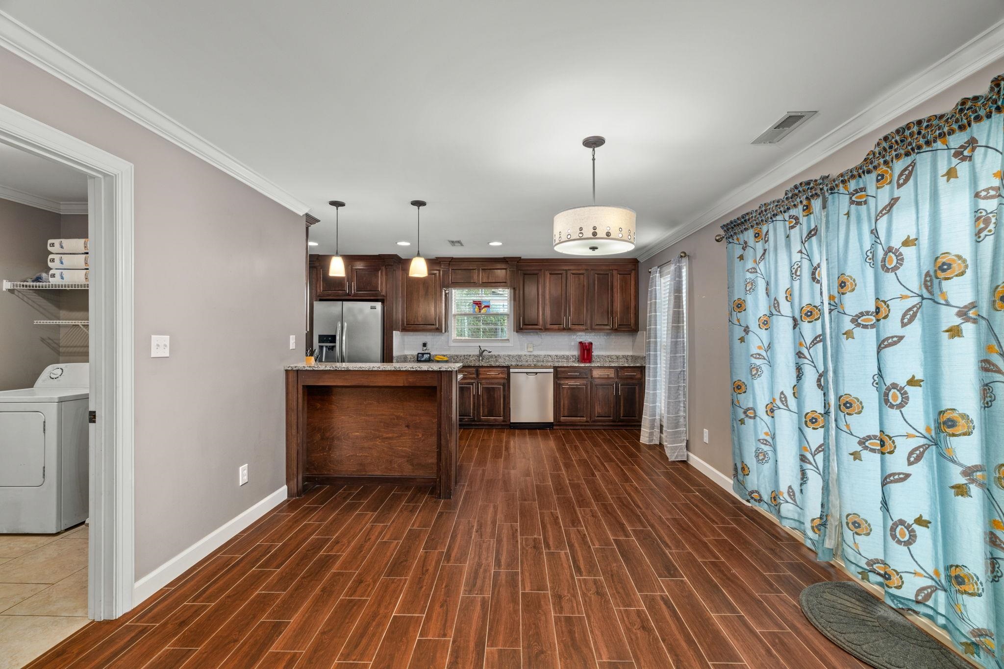 701 Hickory Ave, Muscle Shoals, AL 35661 — photo 7