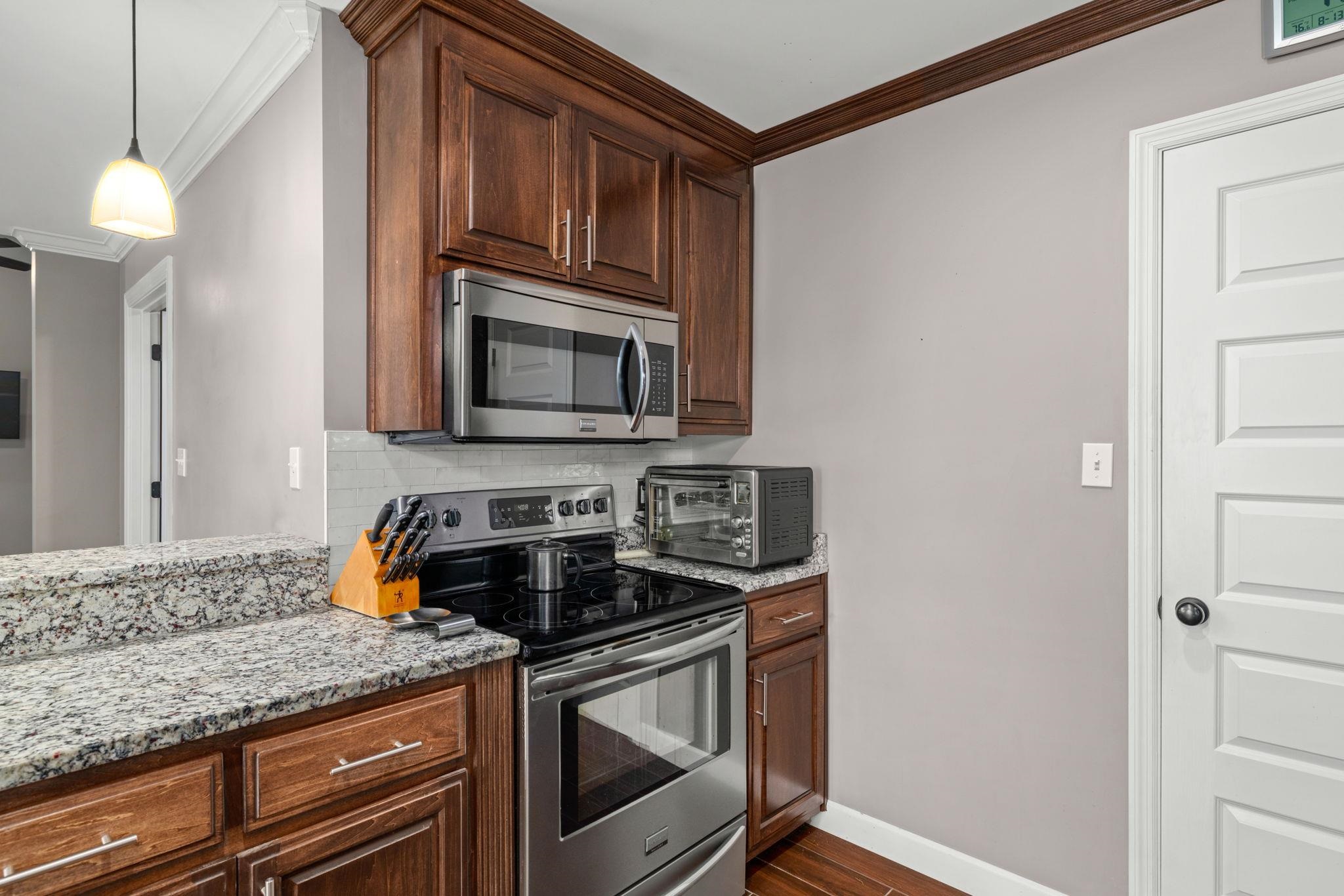 701 Hickory Ave, Muscle Shoals, AL 35661 — photo 10