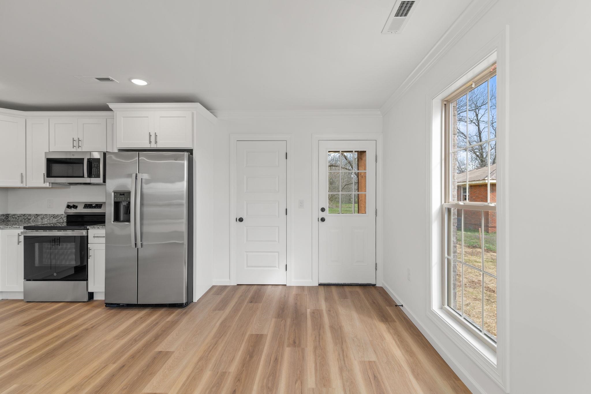 304 Markate Ave, Muscle Shoals, AL 35661 — photo 7