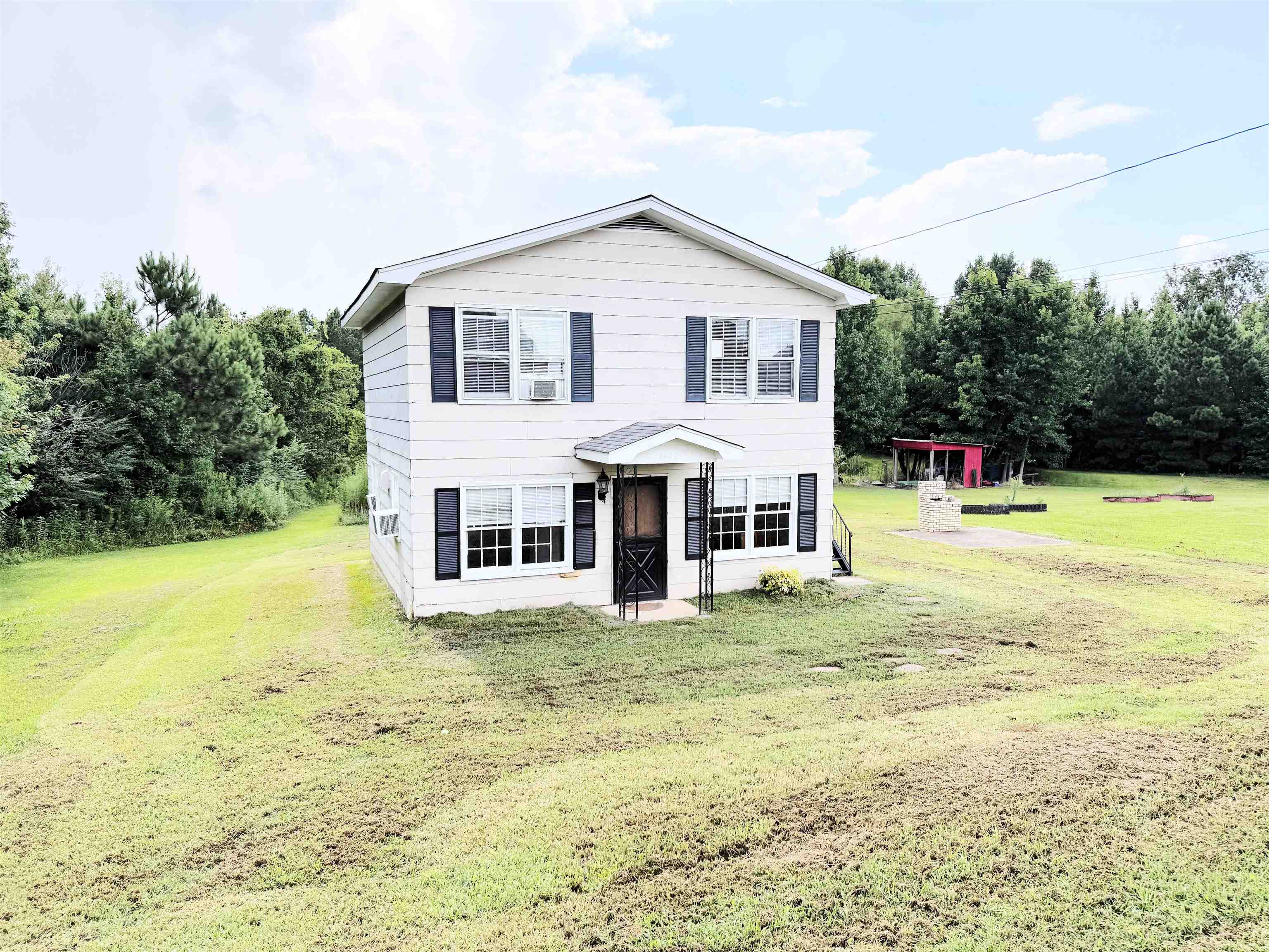 8953 Frankfort Rd, Tuscumbia, AL 35674 — photo 1