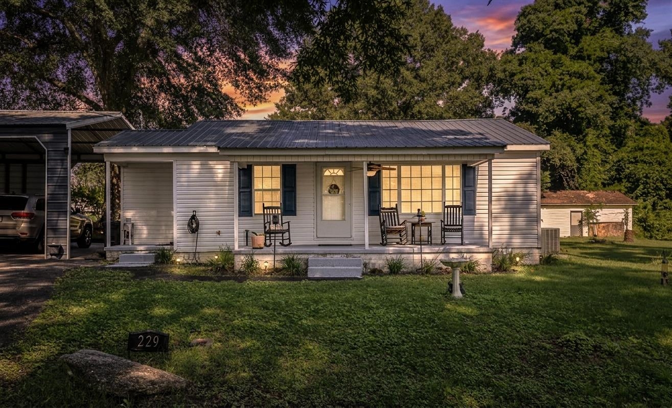 229 Georgia St, Bear Creek, AL 35543 — photo 1