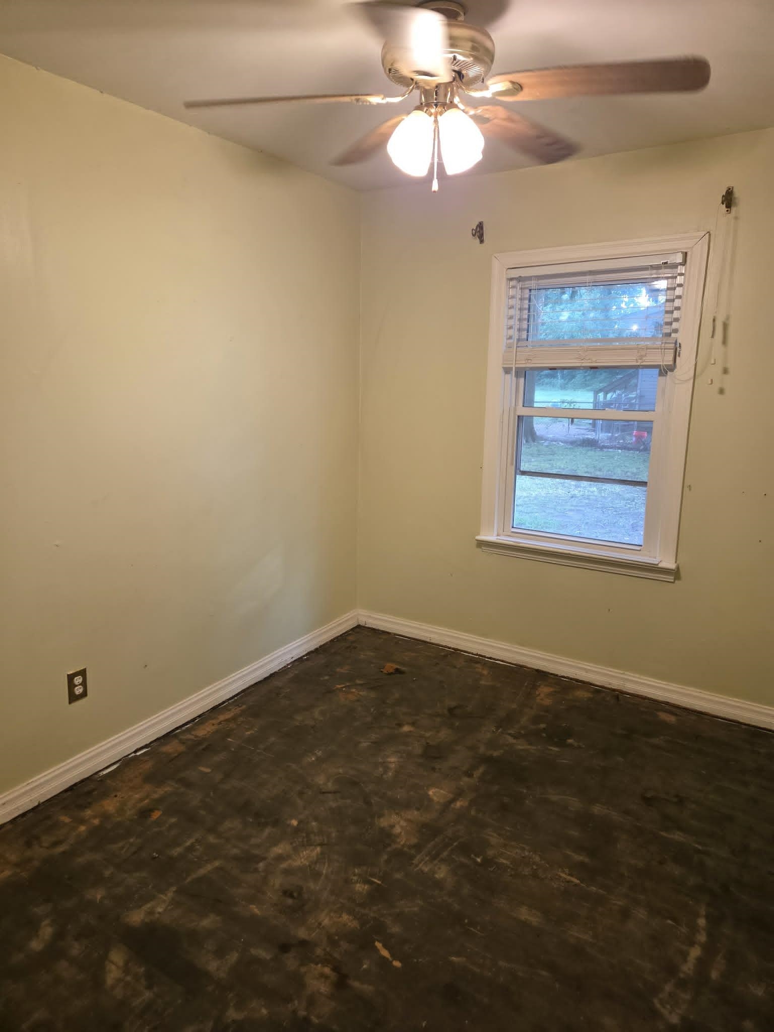 1111 W 11th St, Sheffield, AL 35660 — photo 6