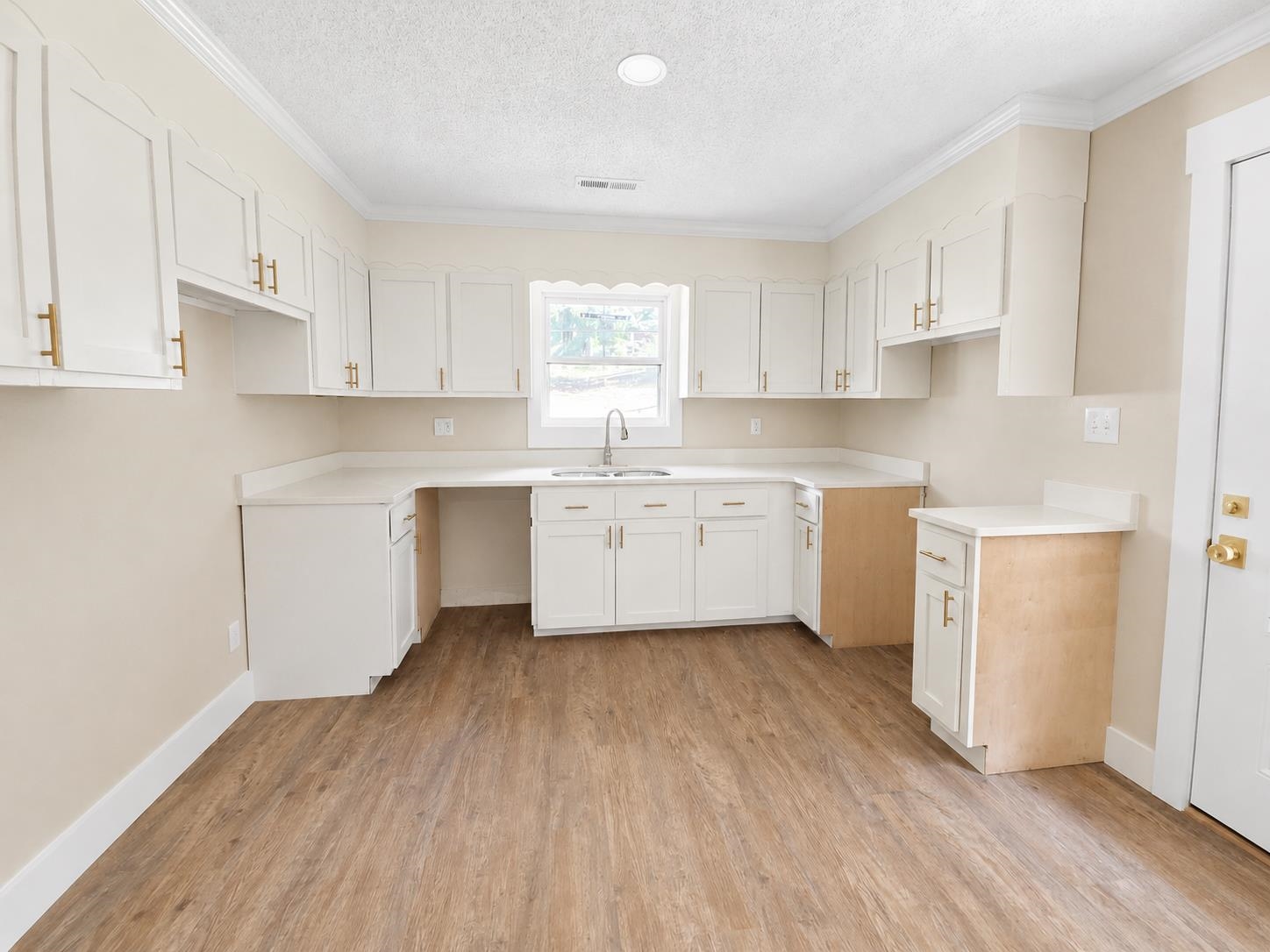 234 Edwards Ln, Russellville, AL 35653 — photo 2