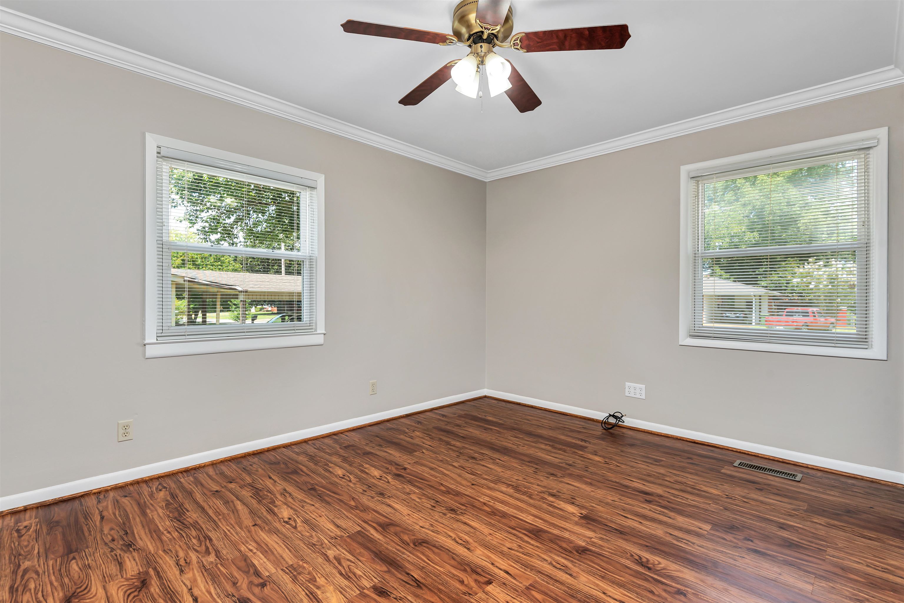 908 Davison Ave, Muscle Shoals, AL 35661 — photo 6