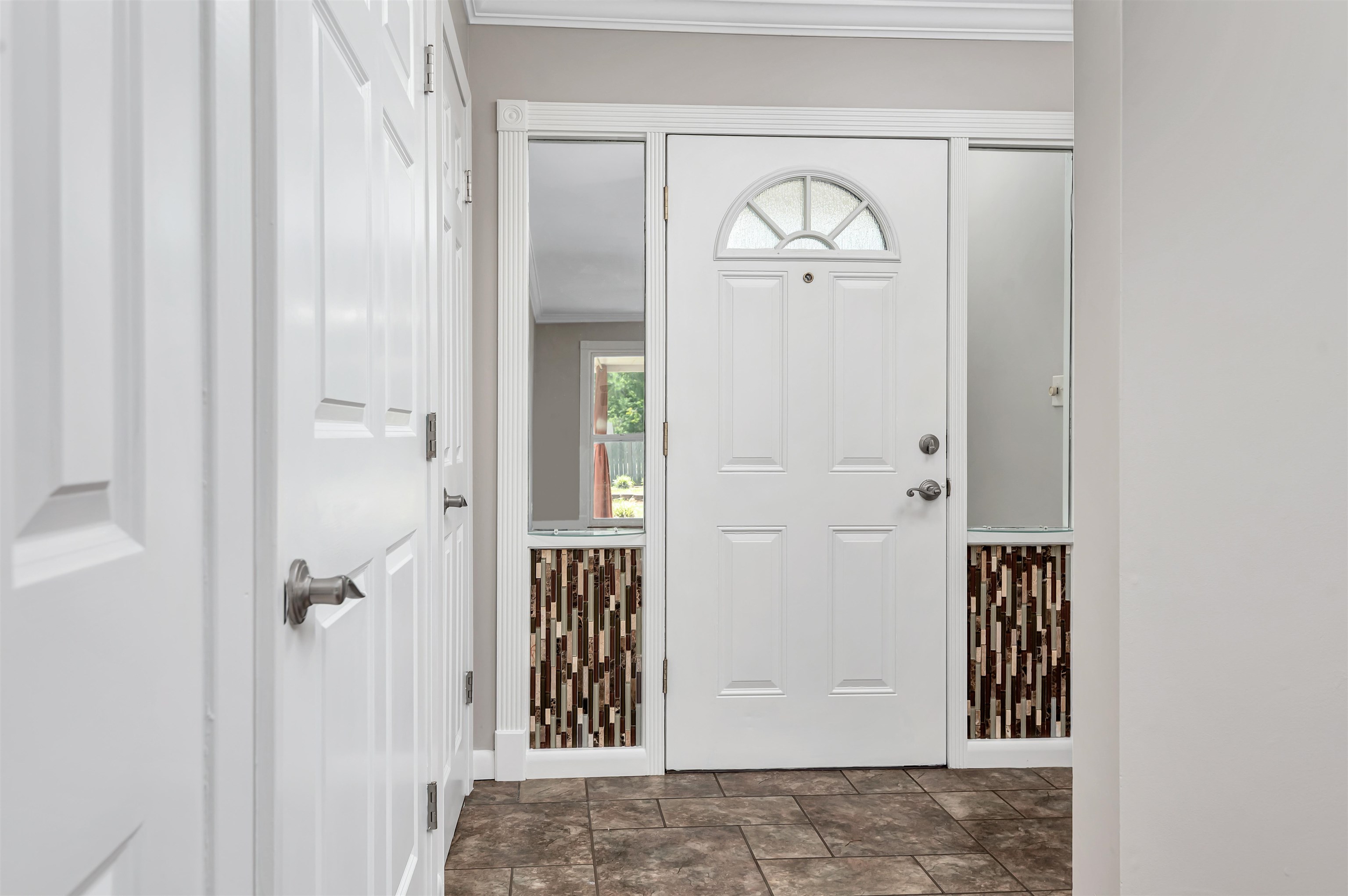 908 Davison Ave, Muscle Shoals, AL 35661 — photo 10