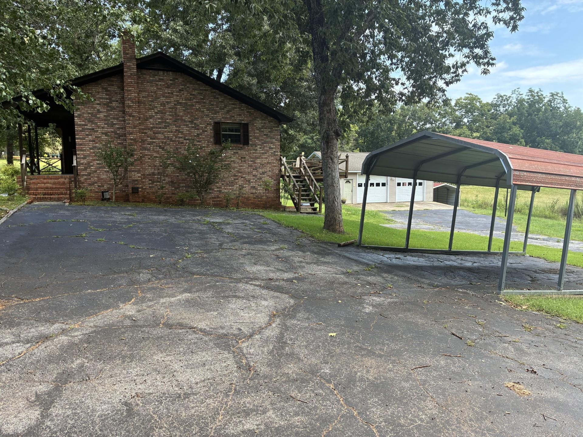 1730 Underwood Rd