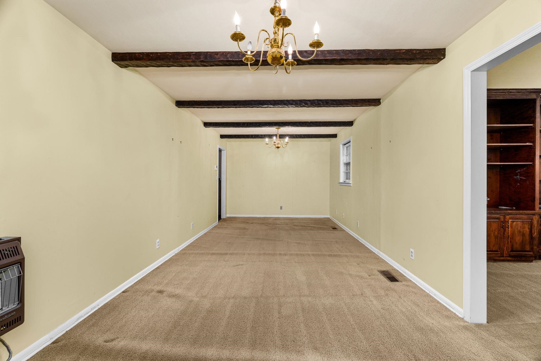 110 Hollywood Dr, Tuscumbia, AL 35674 — photo 7