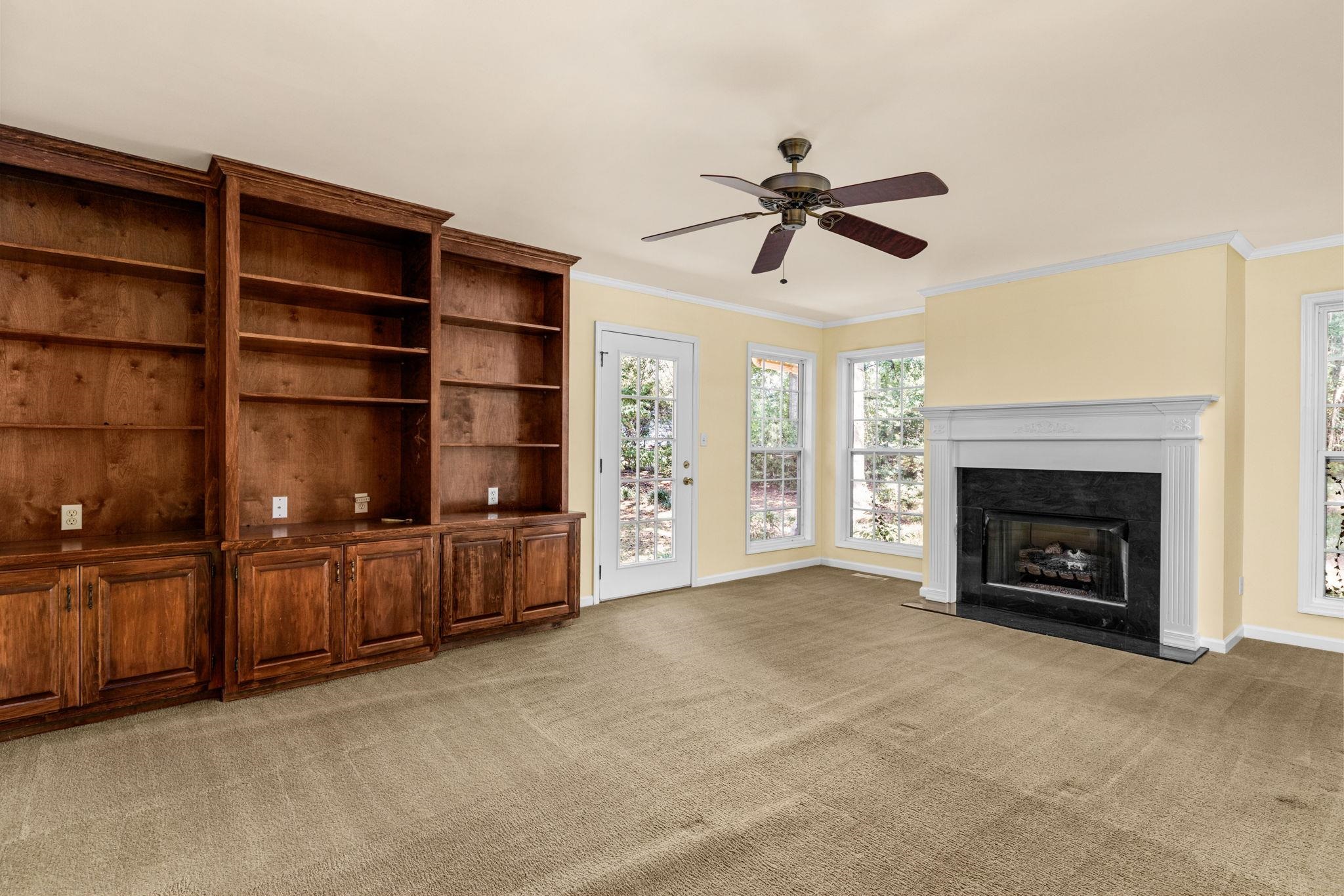 110 Hollywood Dr, Tuscumbia, AL 35674 — photo 9