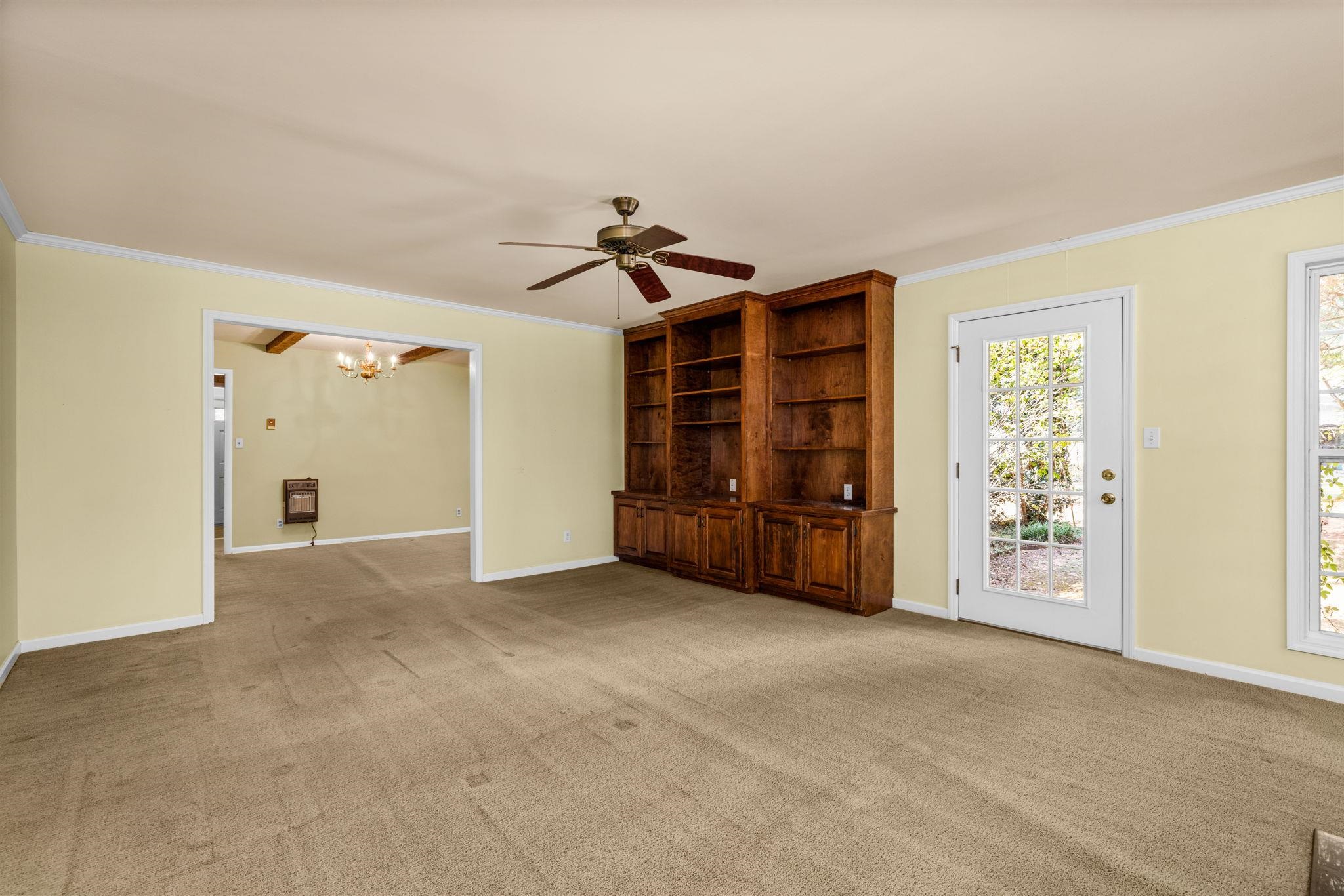 110 Hollywood Dr, Tuscumbia, AL 35674 — photo 10
