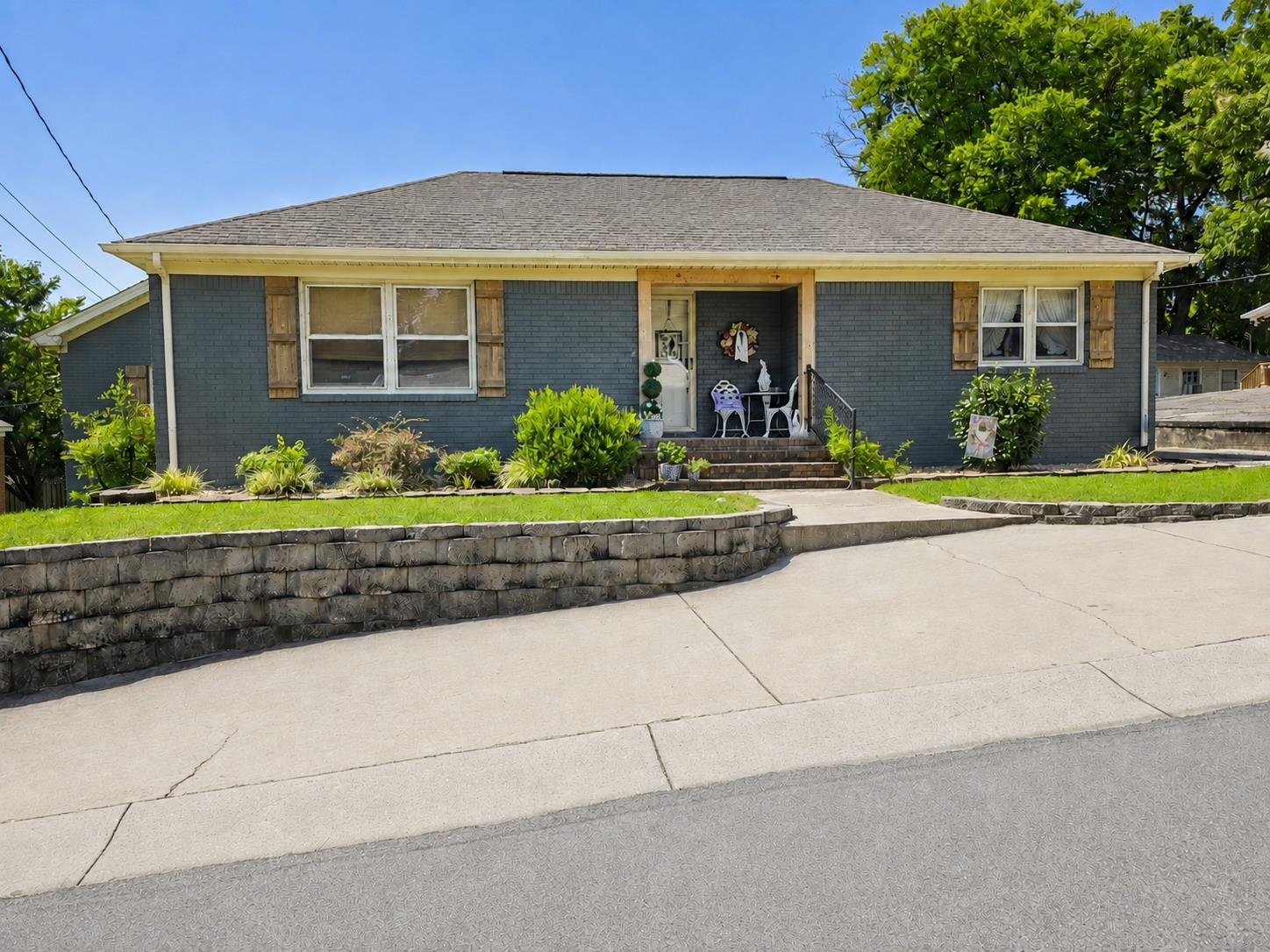217 High St, Russellville, AL 35653 — photo 2