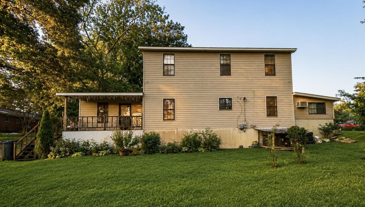 613 Adams St, Russellville, AL 35653 — photo 1