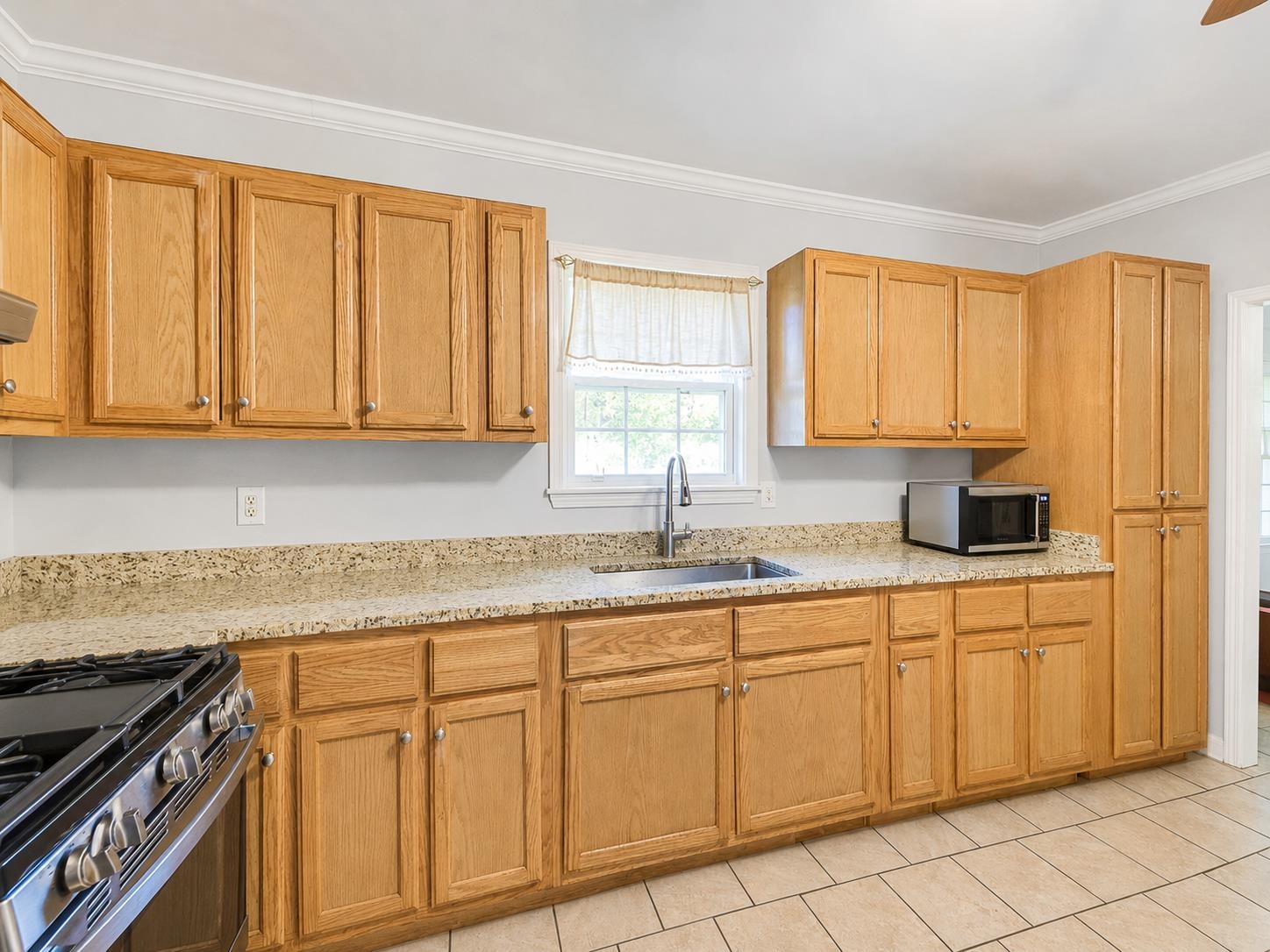 406 Montgomery St, Russellville, AL 35653 — photo 4