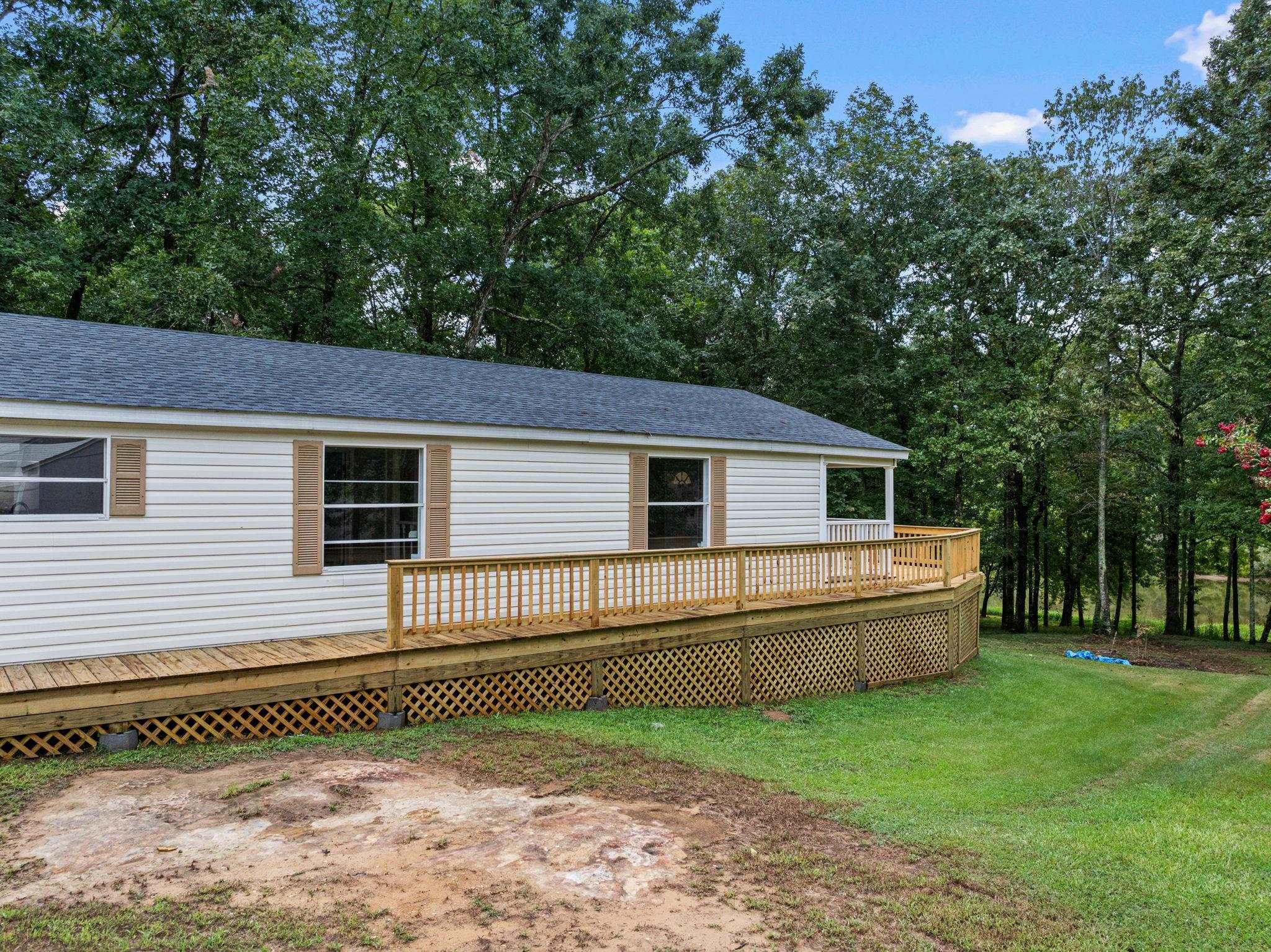 879 Co Rd 3413, Haleyville, AL 35565 — photo 1