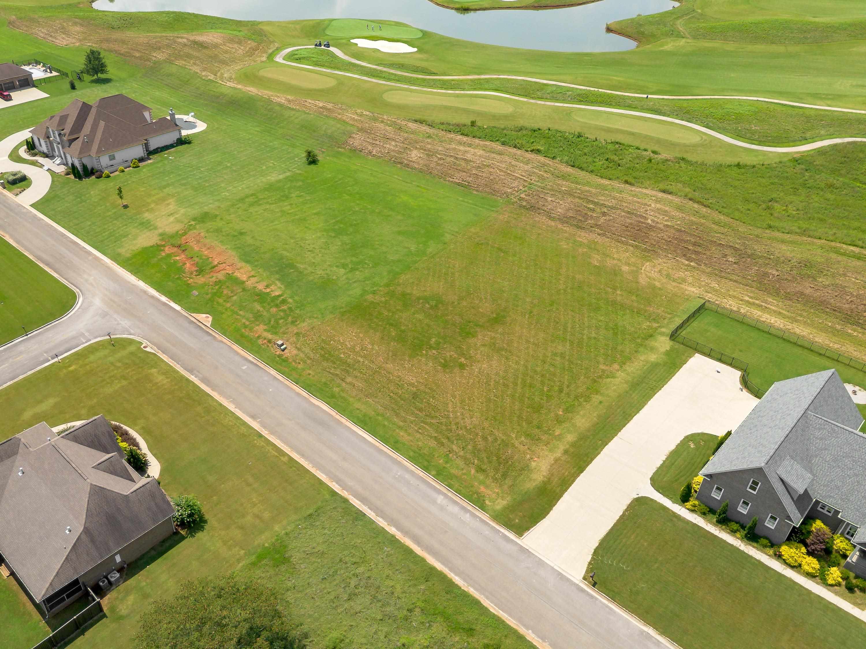 655 Golf Trail Rdg, Muscle Shoals, AL 35661 — photo 11