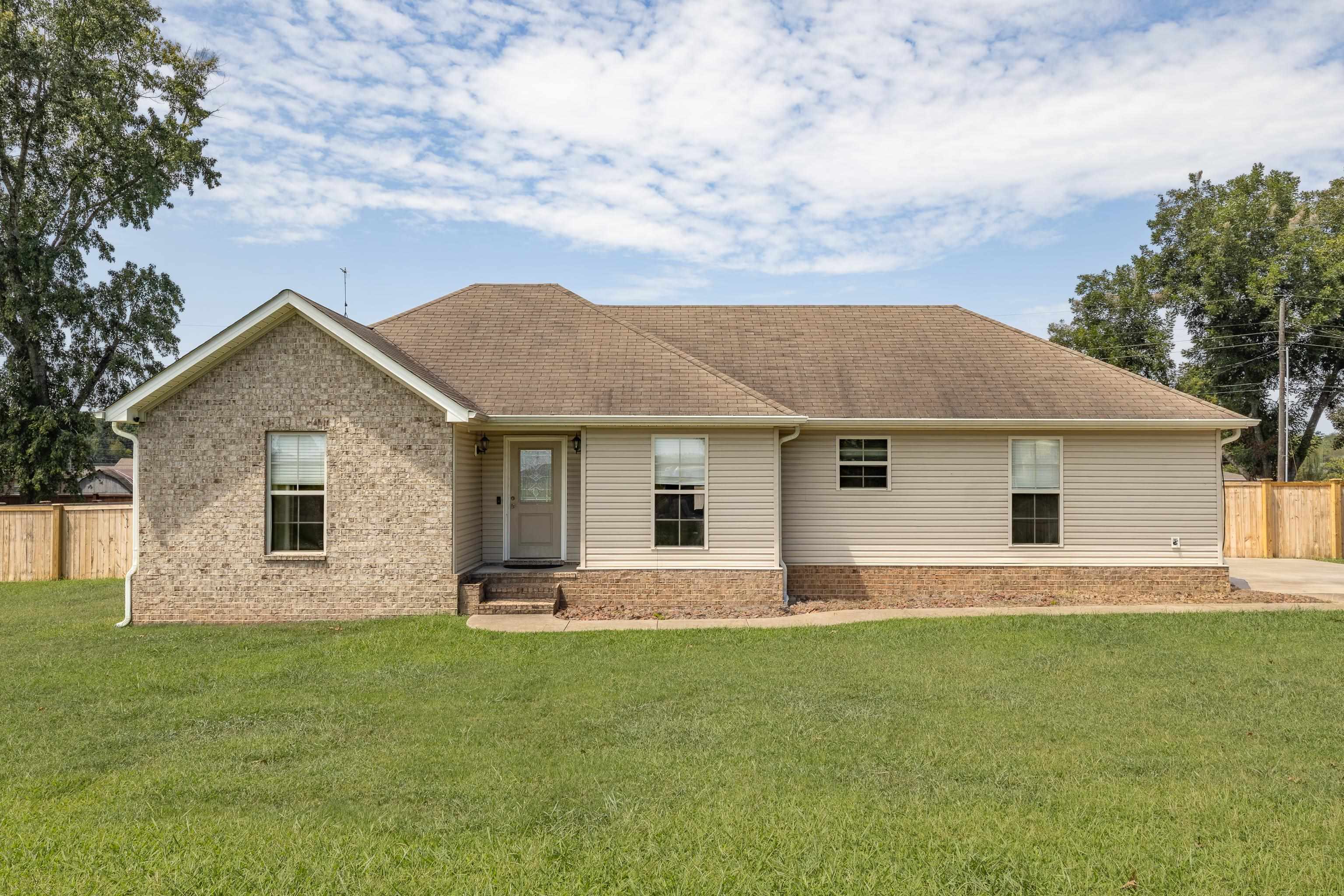 204 James St, Muscle Shoals, AL 35661 — photo 2