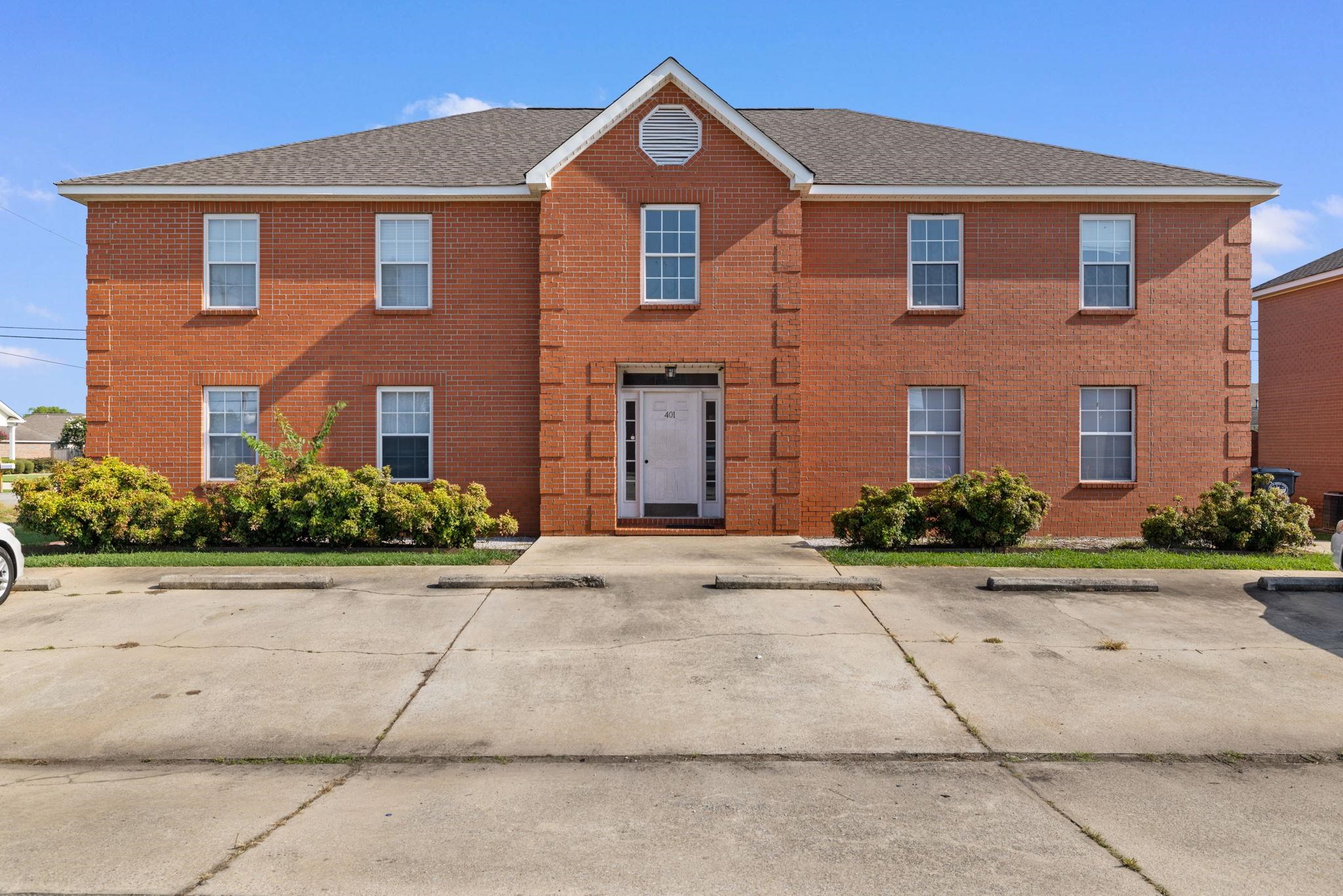400-411 E Pershing Ave, Muscle Shoals, AL 35661 — photo 3