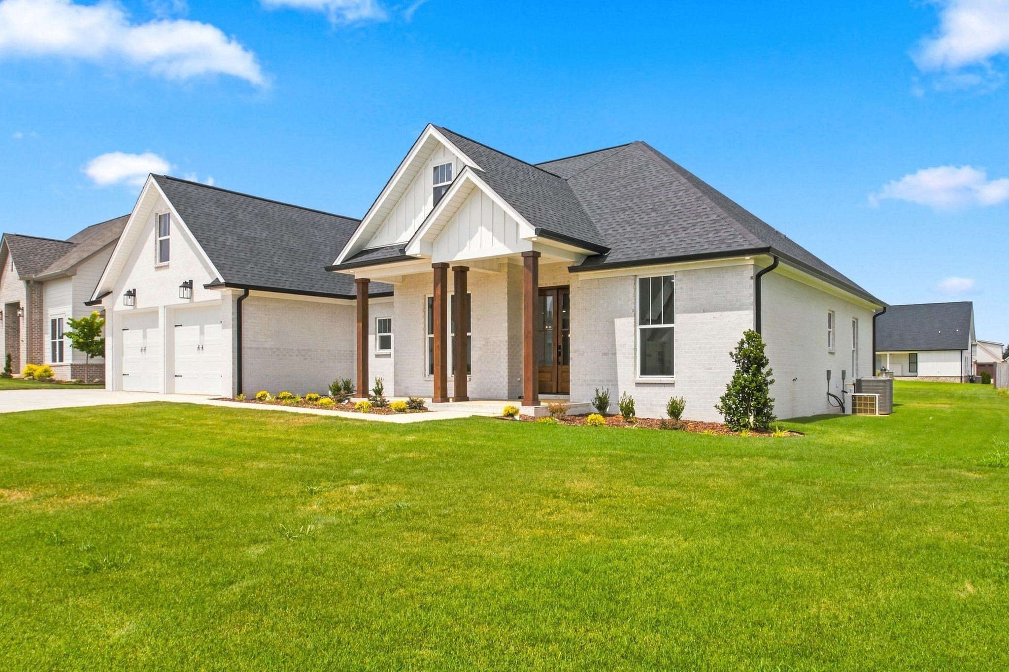 135 Grove Landing Dr, Tuscumbia, AL 35674 — photo 4