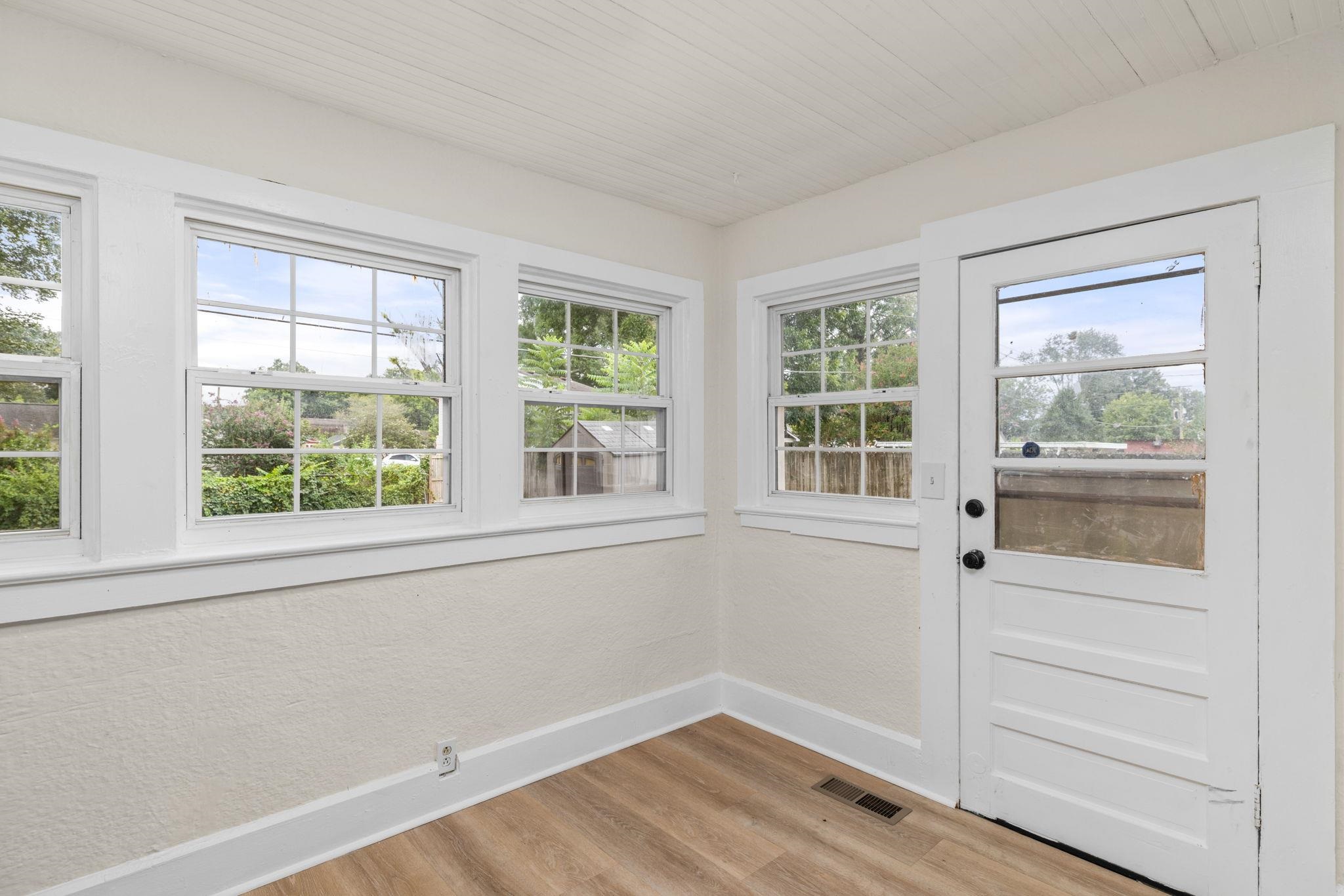 1008 E 1st St, Tuscumbia, AL 35674 — photo 11