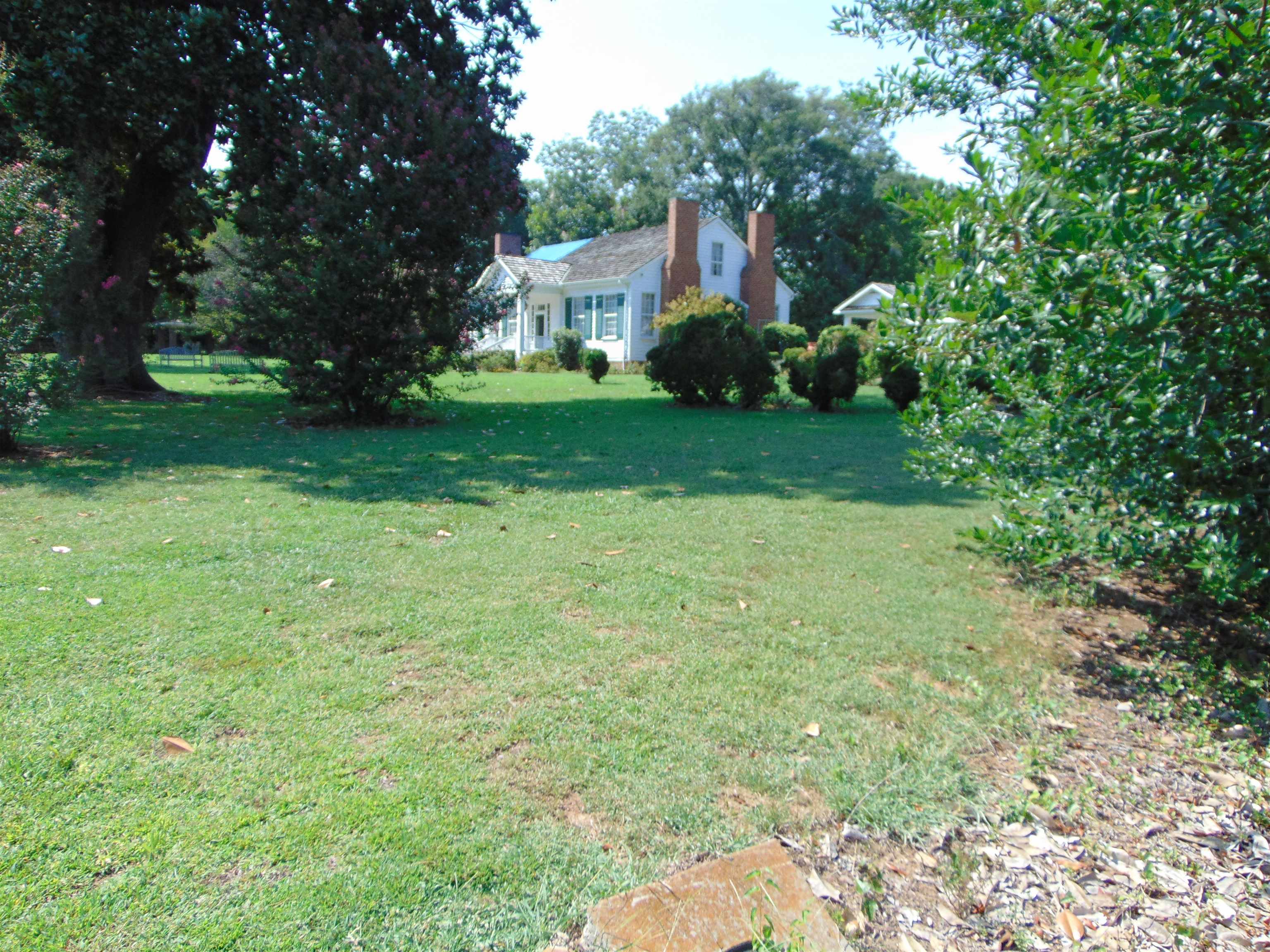 604 Keller Ln, Tuscumbia, AL 35674 — photo 9