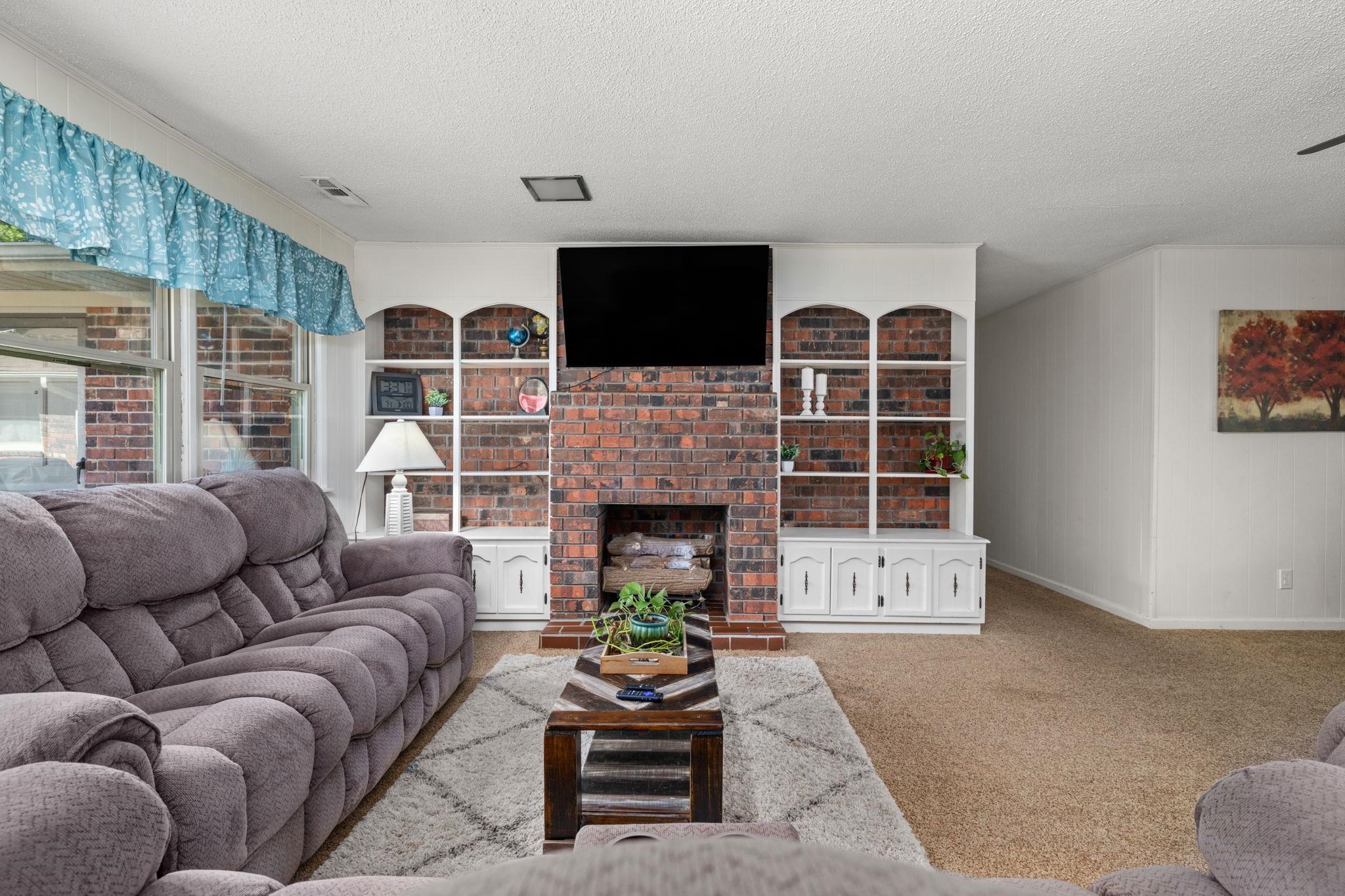 728 Rose St, Rogersville, AL 35652 — photo 3