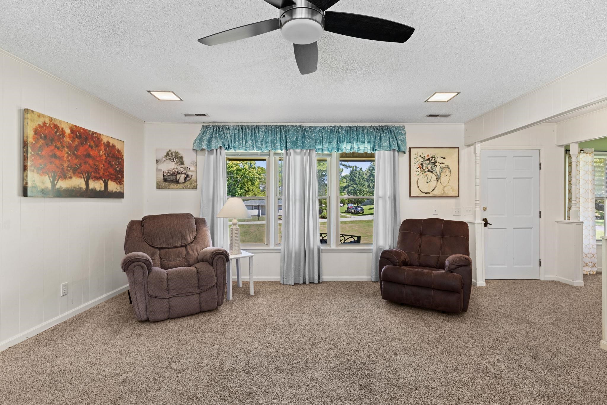 728 Rose St, Rogersville, AL 35652 — photo 9