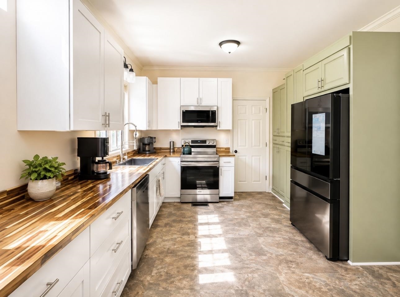 703 Oakhill Ave, Sheffield, AL 35660 — photo 10