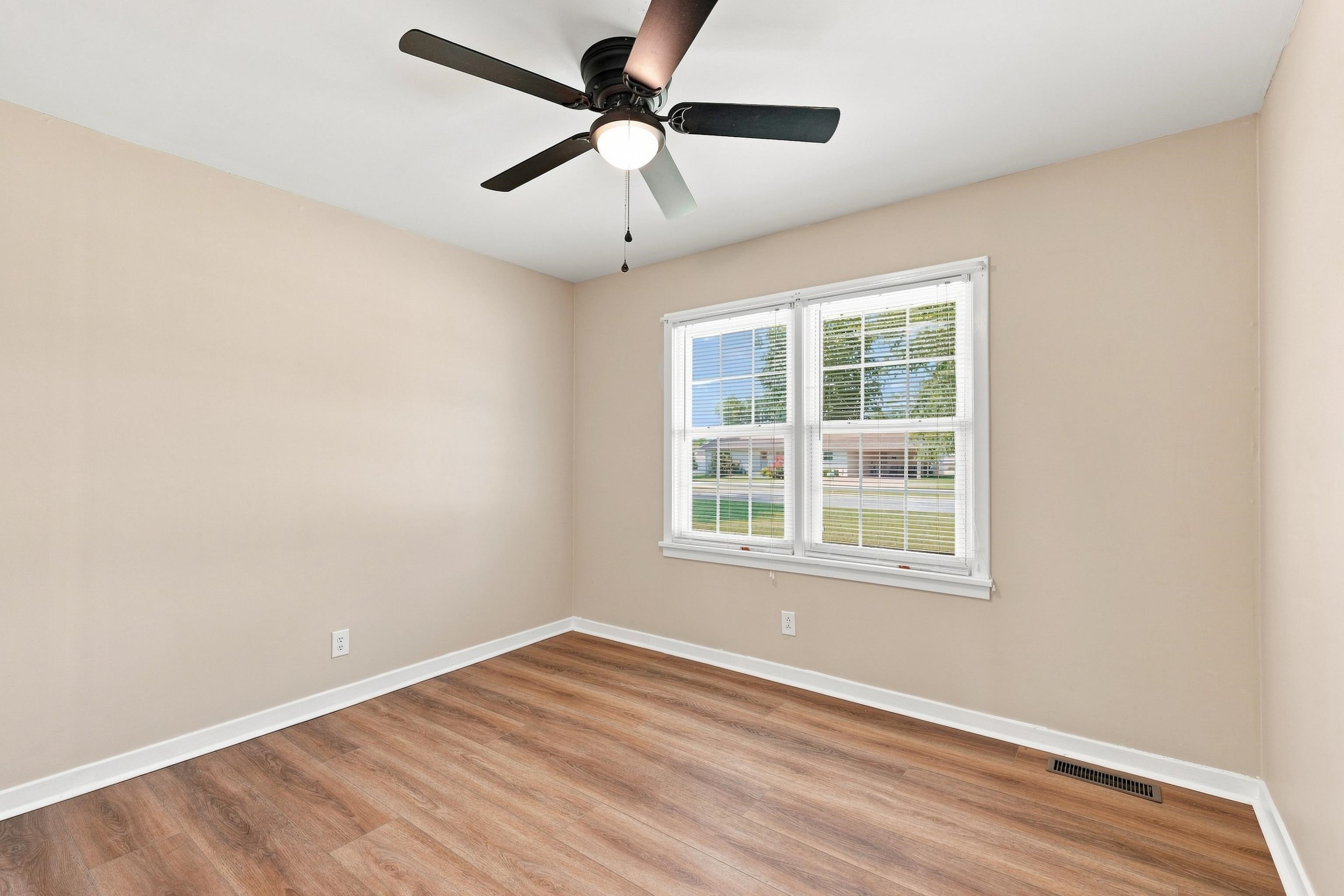 404 Lasalle Ave, Muscle Shoals, AL 35661 — photo 9
