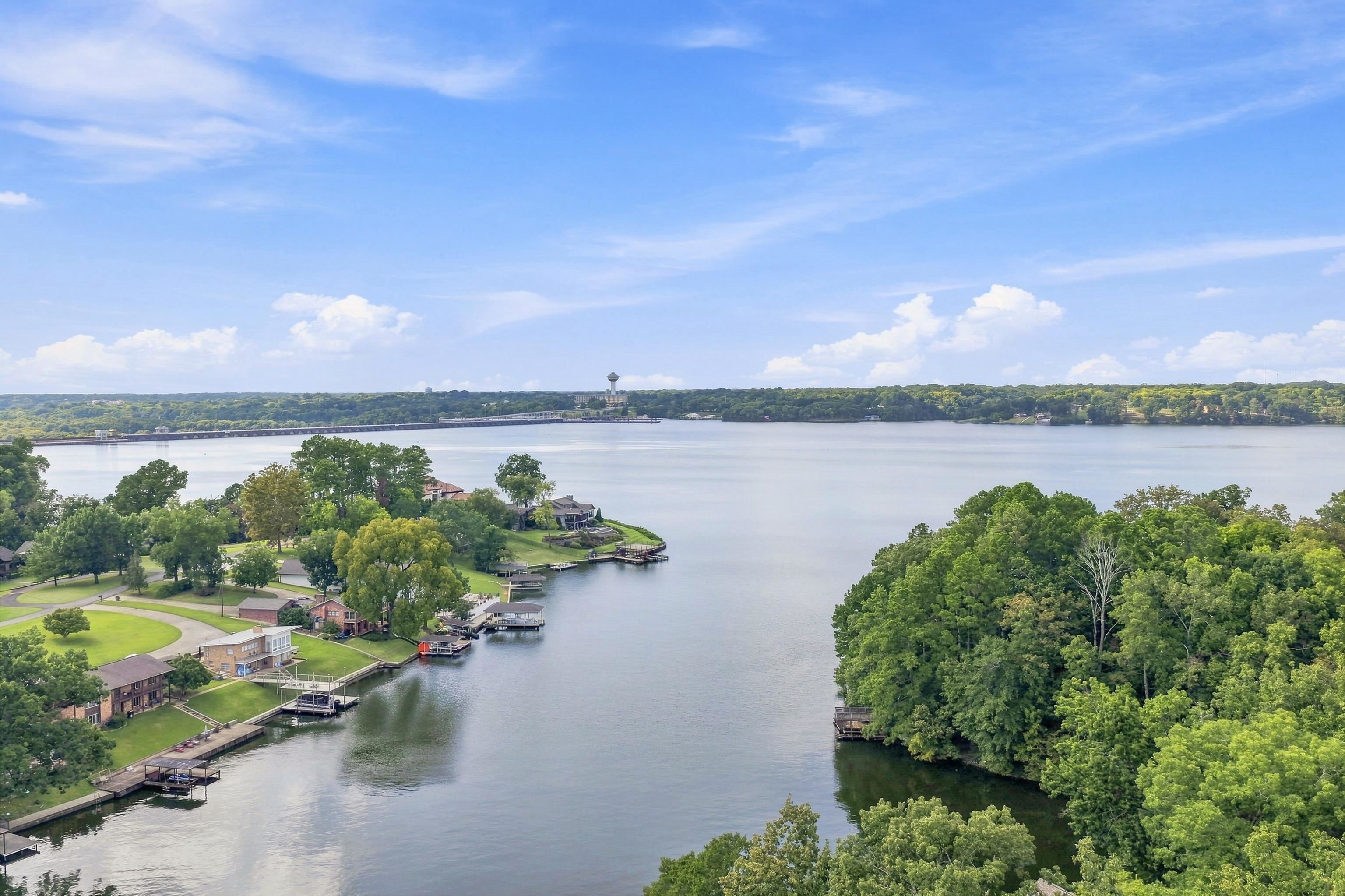 407 Lakeside Cr, Muscle Shoals, AL 35661 — photo 8