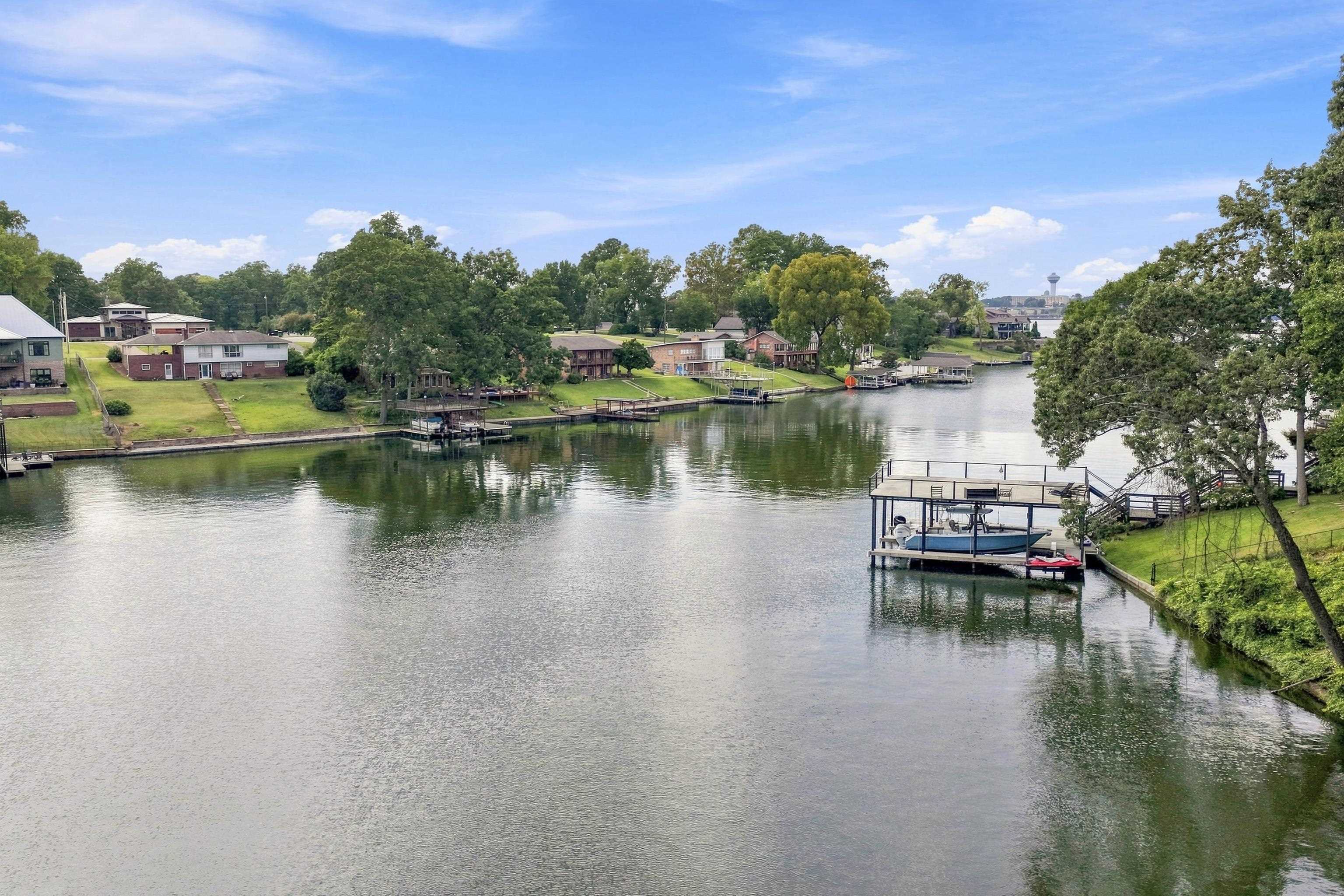 407 Lakeside Cr, Muscle Shoals, AL 35661 — photo 9