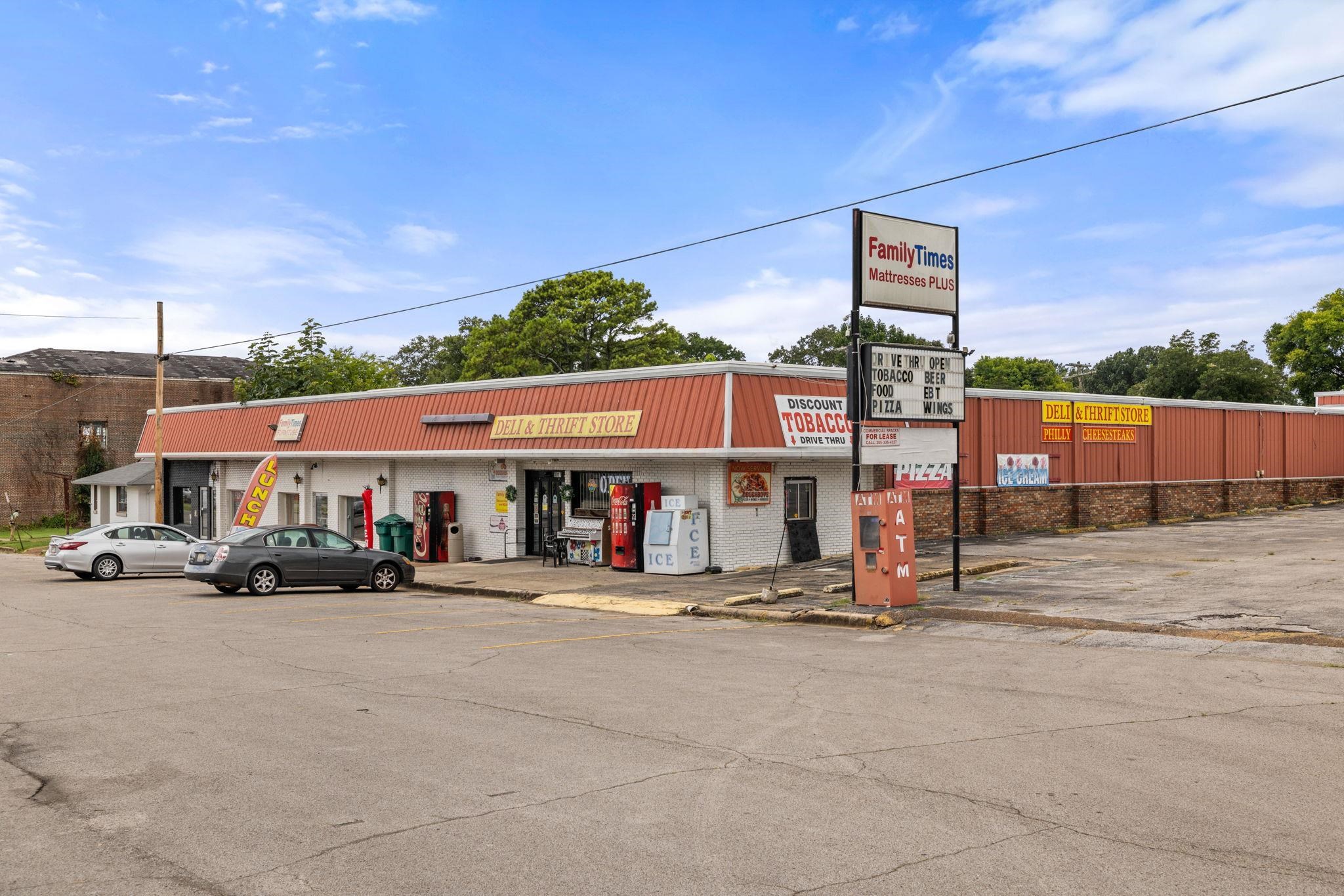 3017 N Jackson Hwy, Sheffield, AL 35660 — photo 1