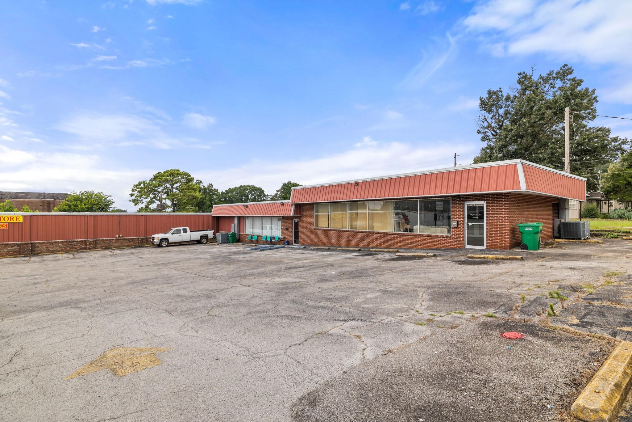 3017 N Jackson Hwy, Sheffield, AL 35660 — photo 8