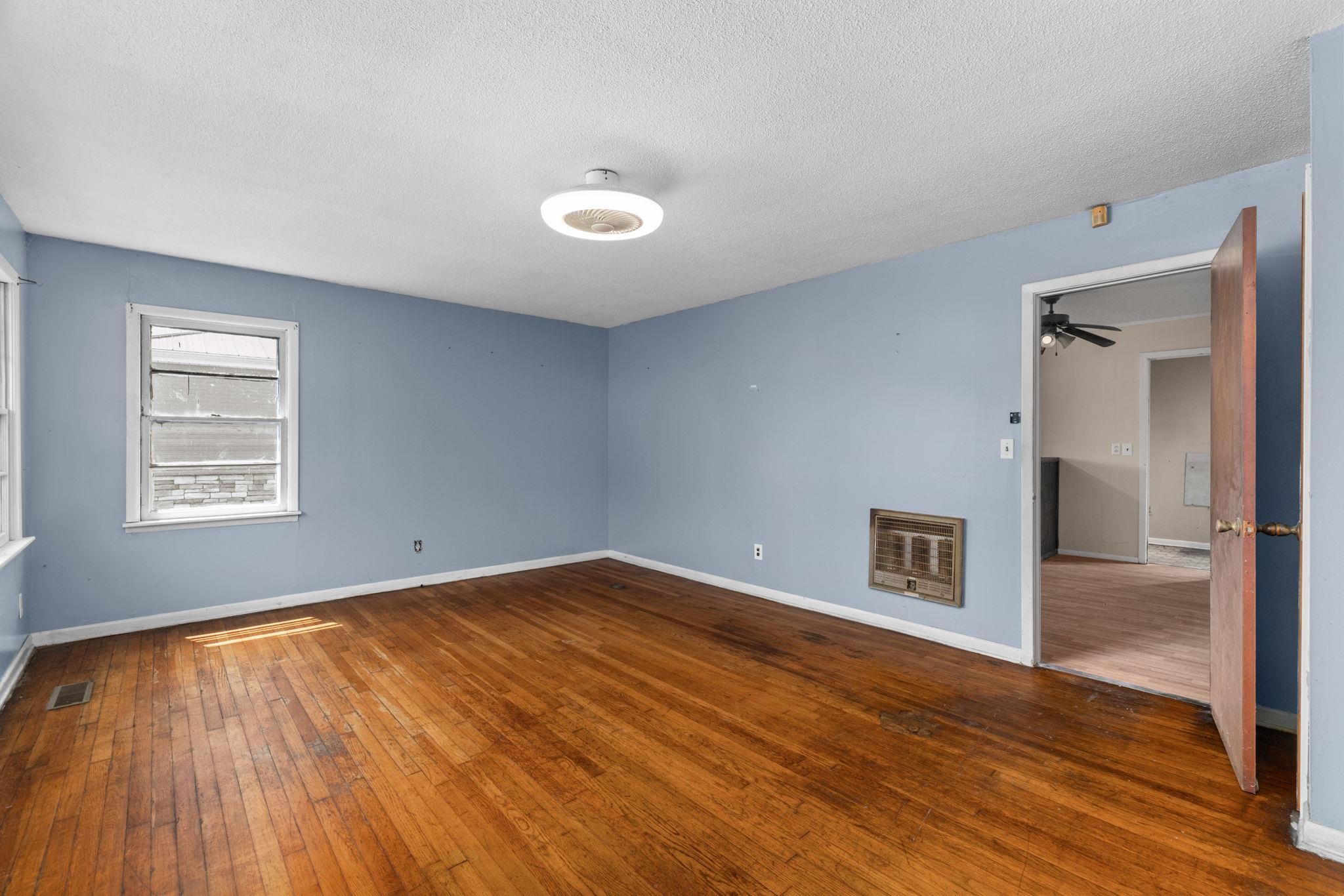 906 S Atlanta Ave, Sheffield, AL 35660 — photo 3