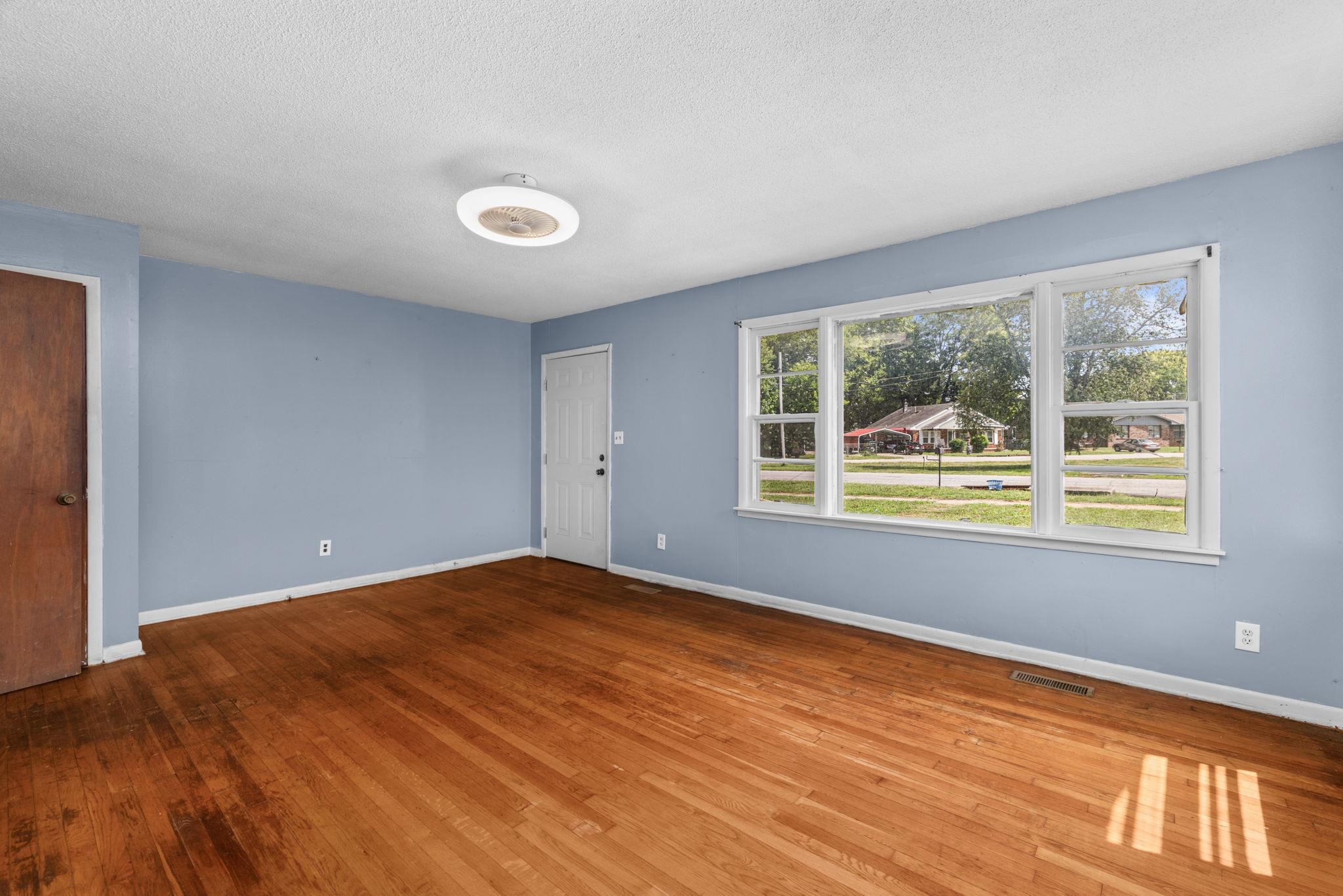 906 S Atlanta Ave, Sheffield, AL 35660 — photo 4