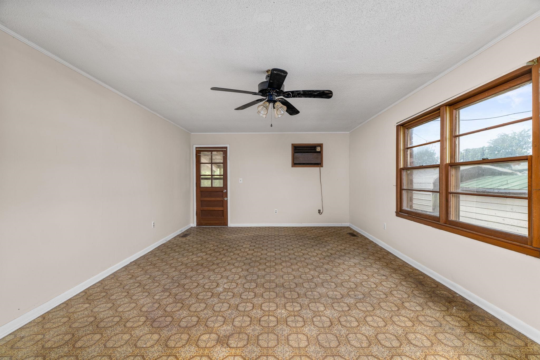 906 S Atlanta Ave, Sheffield, AL 35660 — photo 7