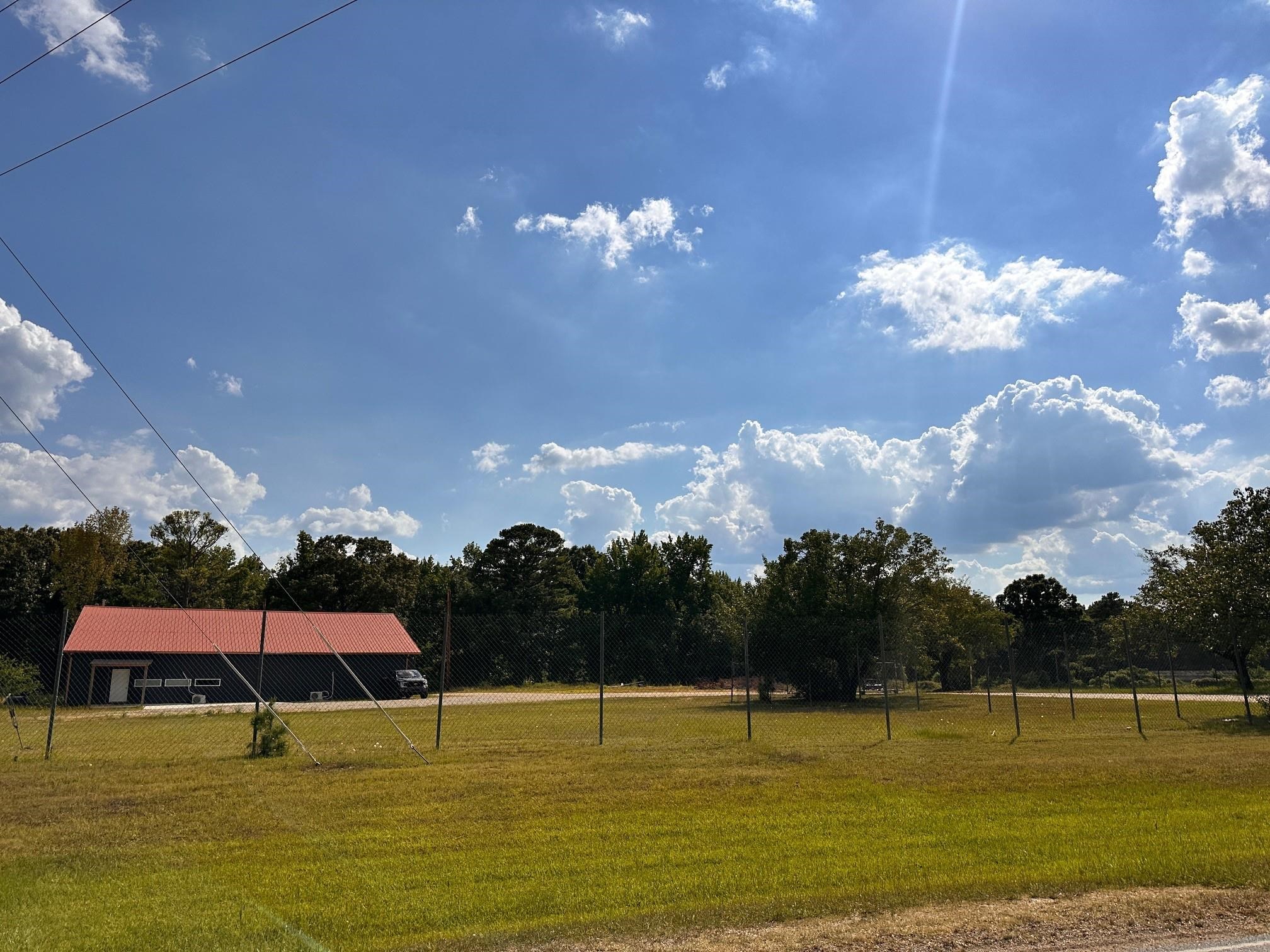 2049 Paul Edmondson Dr, Iuka, MS 38852 — photo 1