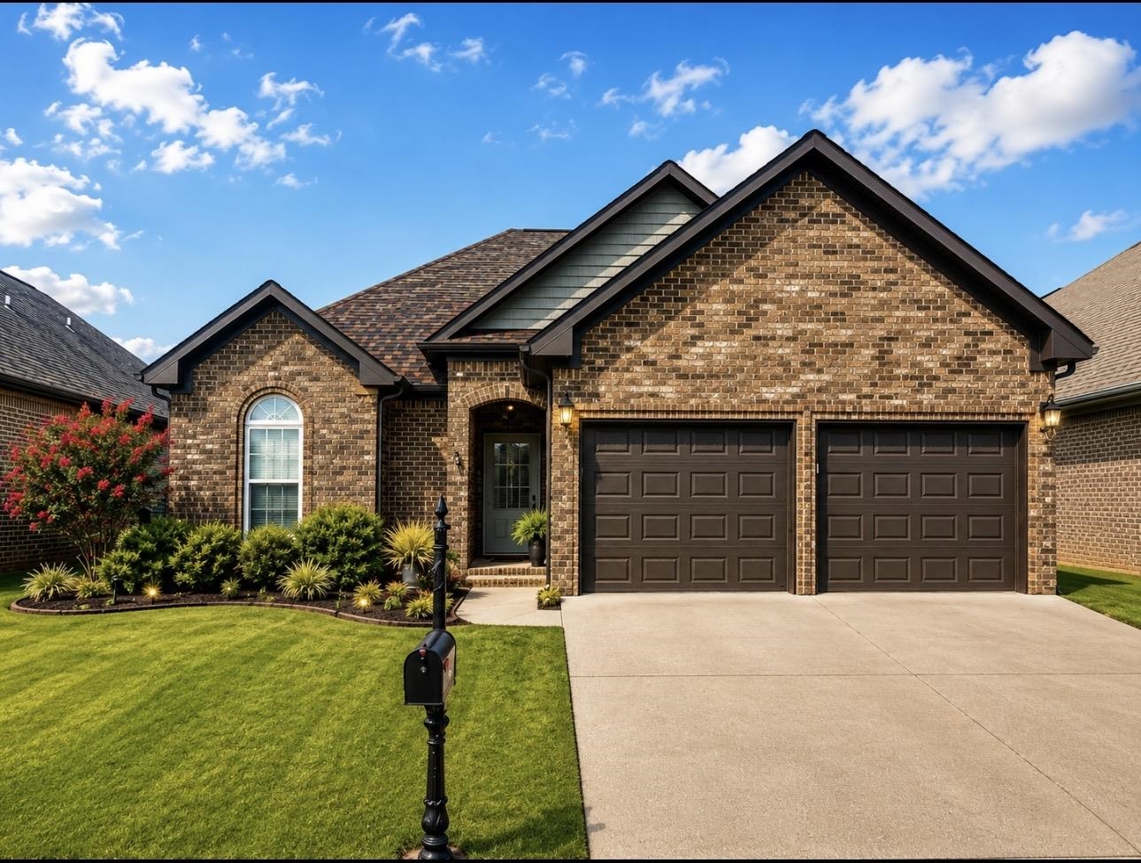 108 Willow Dr, Tuscumbia, AL 35674 — photo 1