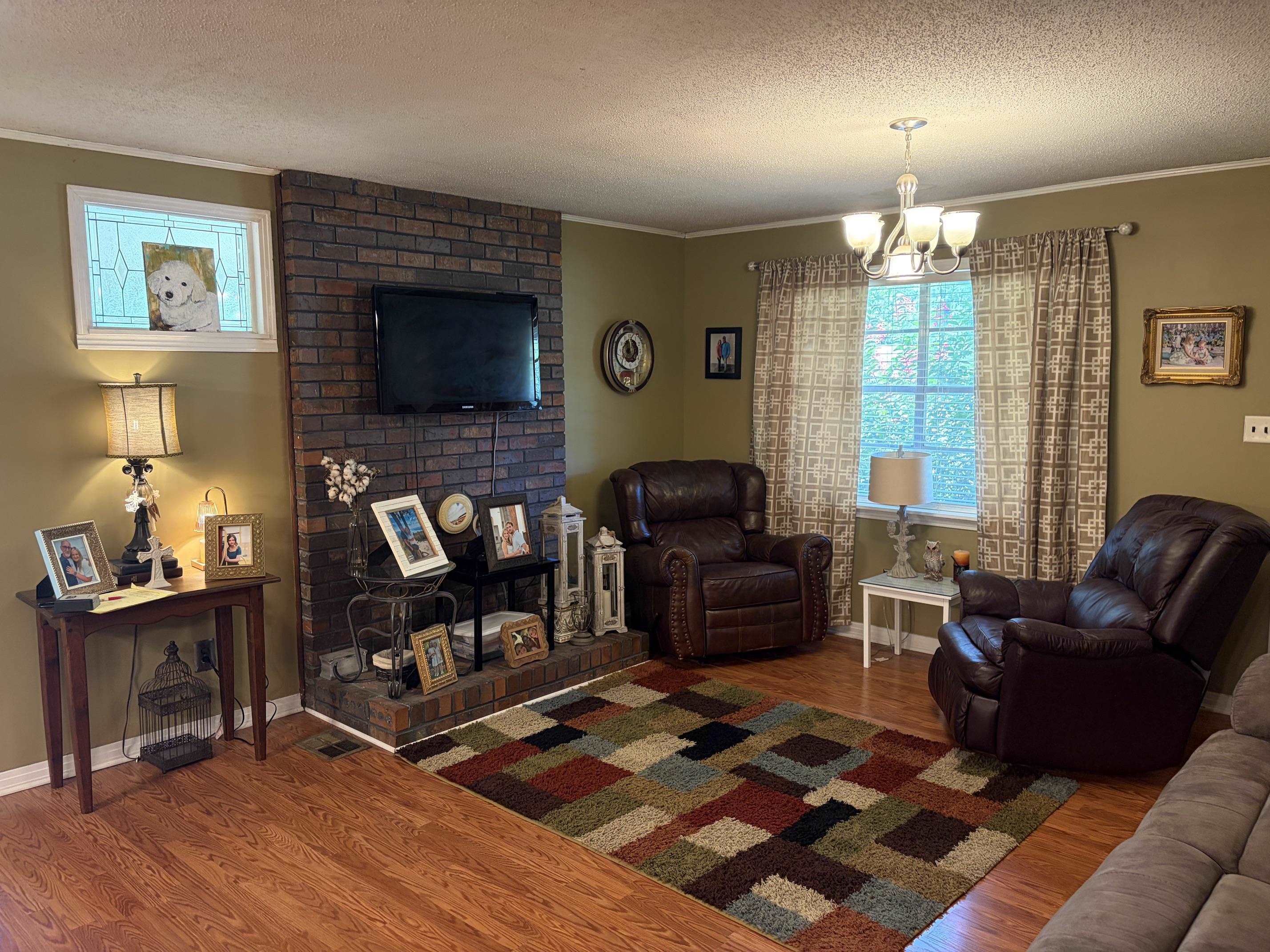 122 Franklin Estates Dr