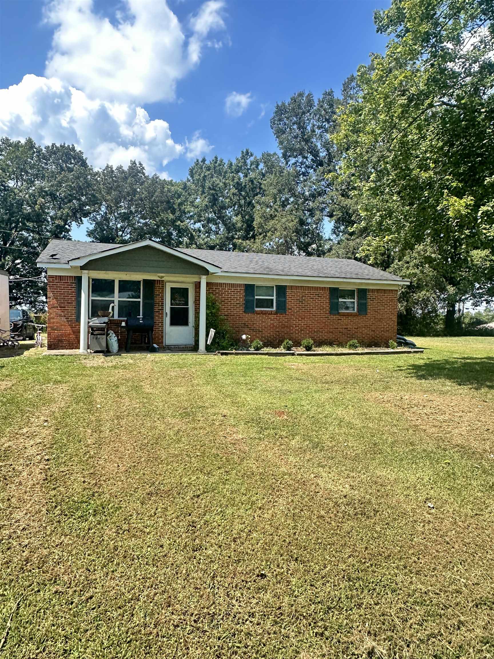 309 Gay St, Moulton, AL 35650 — photo 1