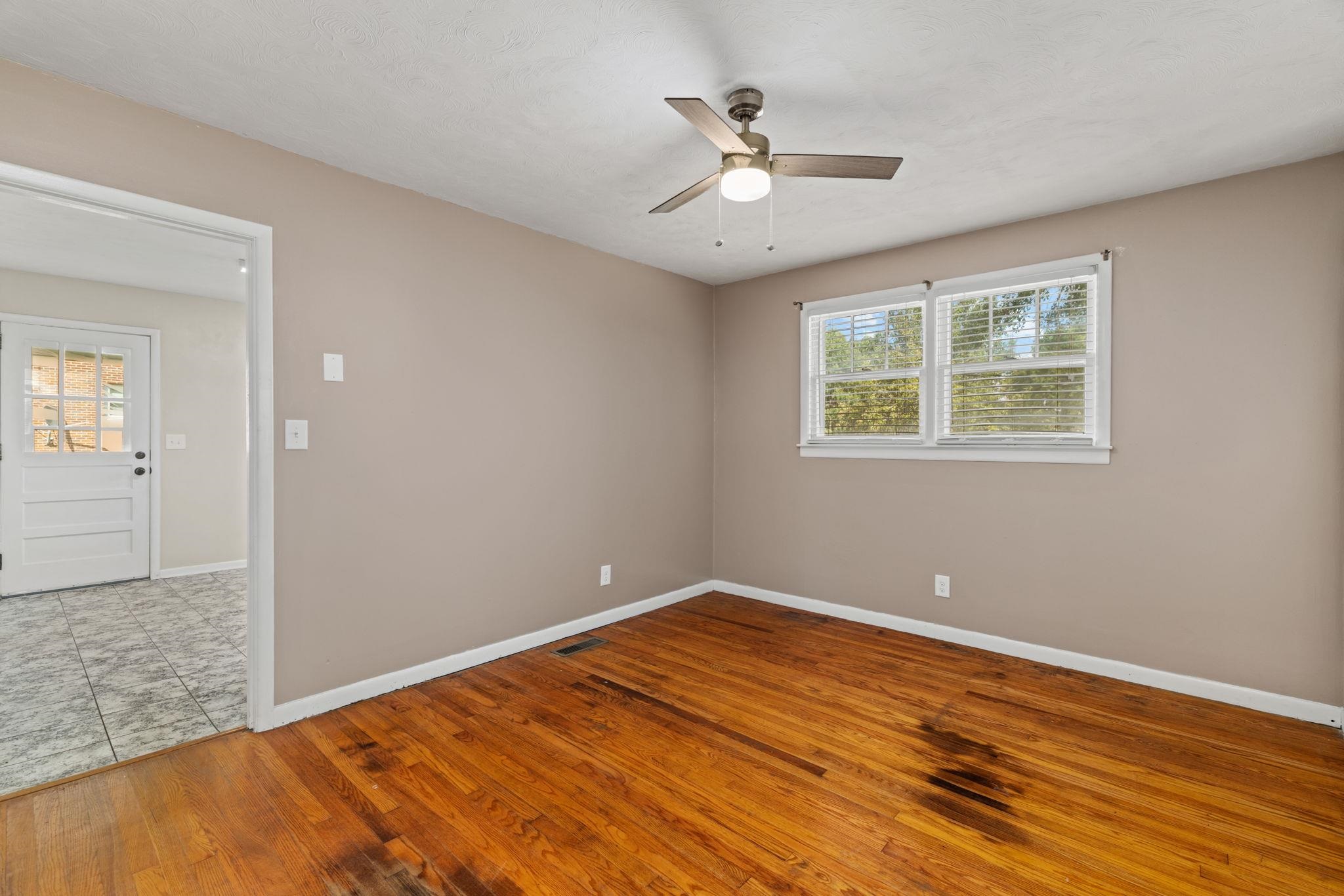 1107 Bernice St, Tuscumbia, AL 35674 — photo 11
