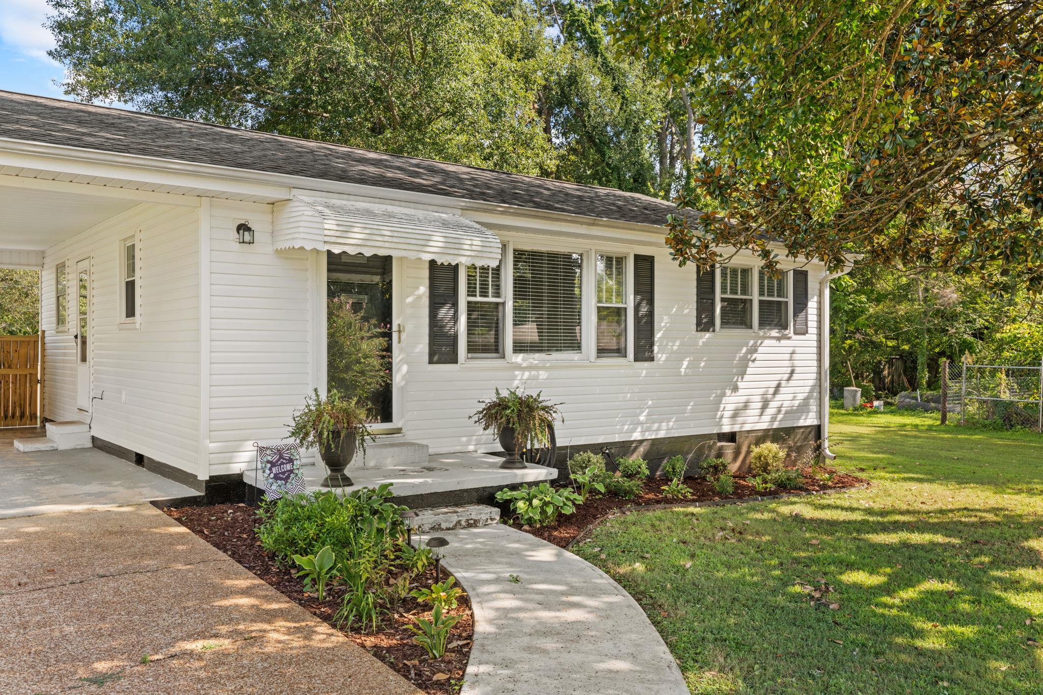 1107 Bernice St, Tuscumbia, AL 35674 — photo 4