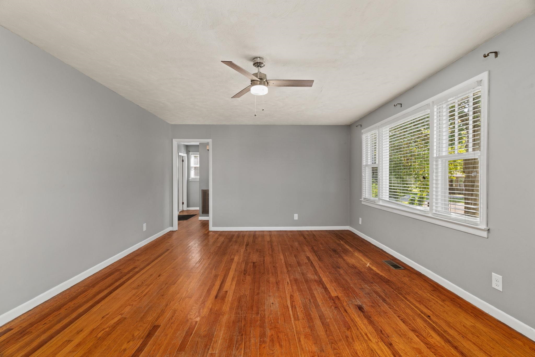 1107 Bernice St, Tuscumbia, AL 35674 — photo 6