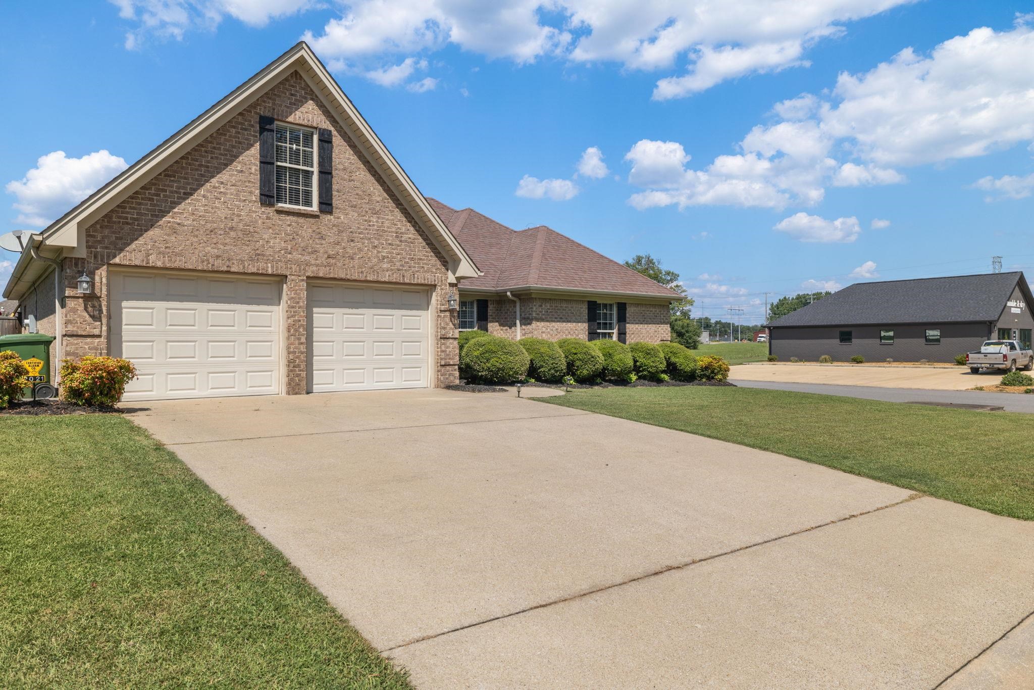 2021 Rosedale St, Muscle Shoals, AL 35661 — photo 3