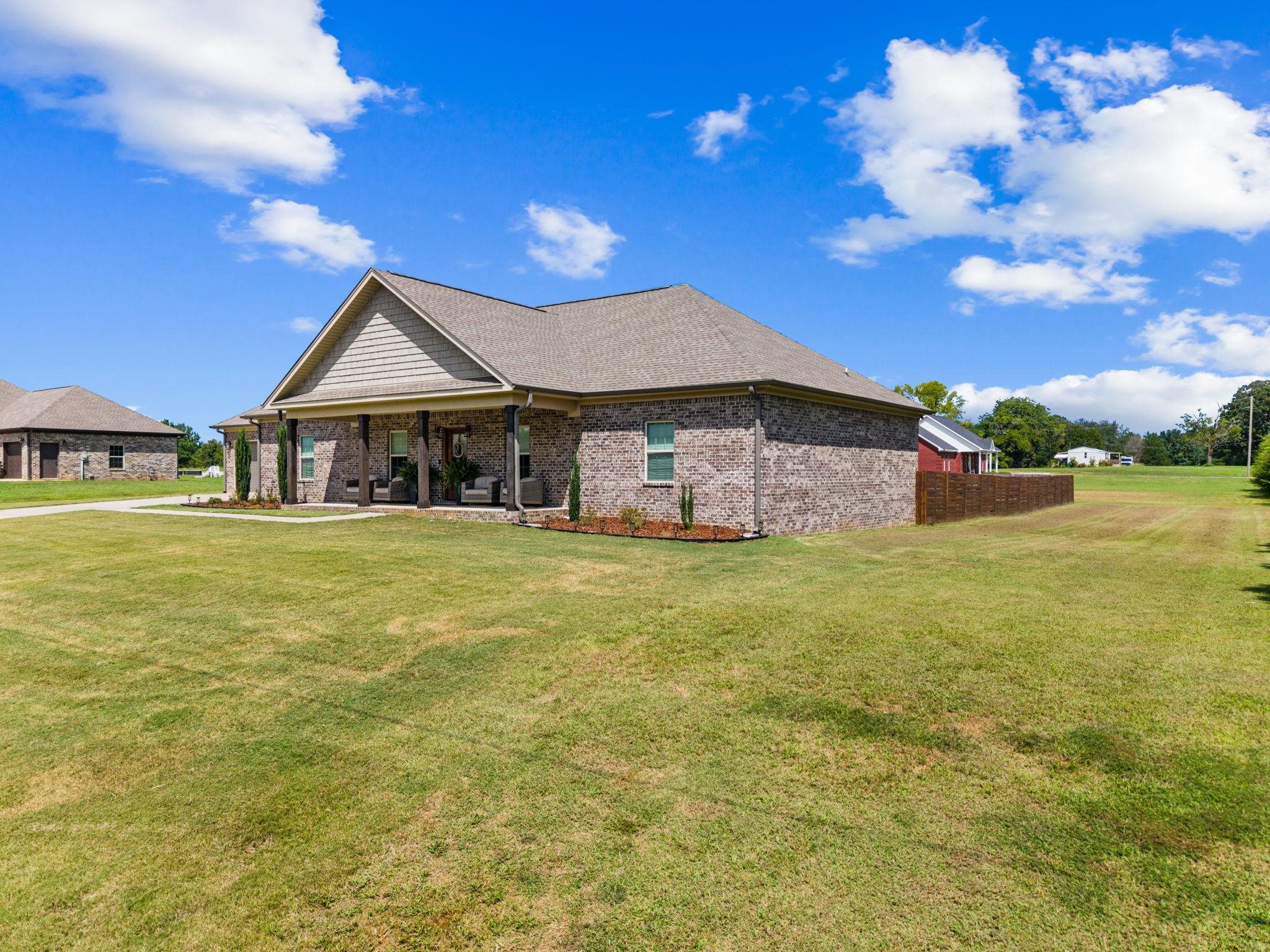 277 Mill Creek Ct, Leighton, AL 35646 — photo 2