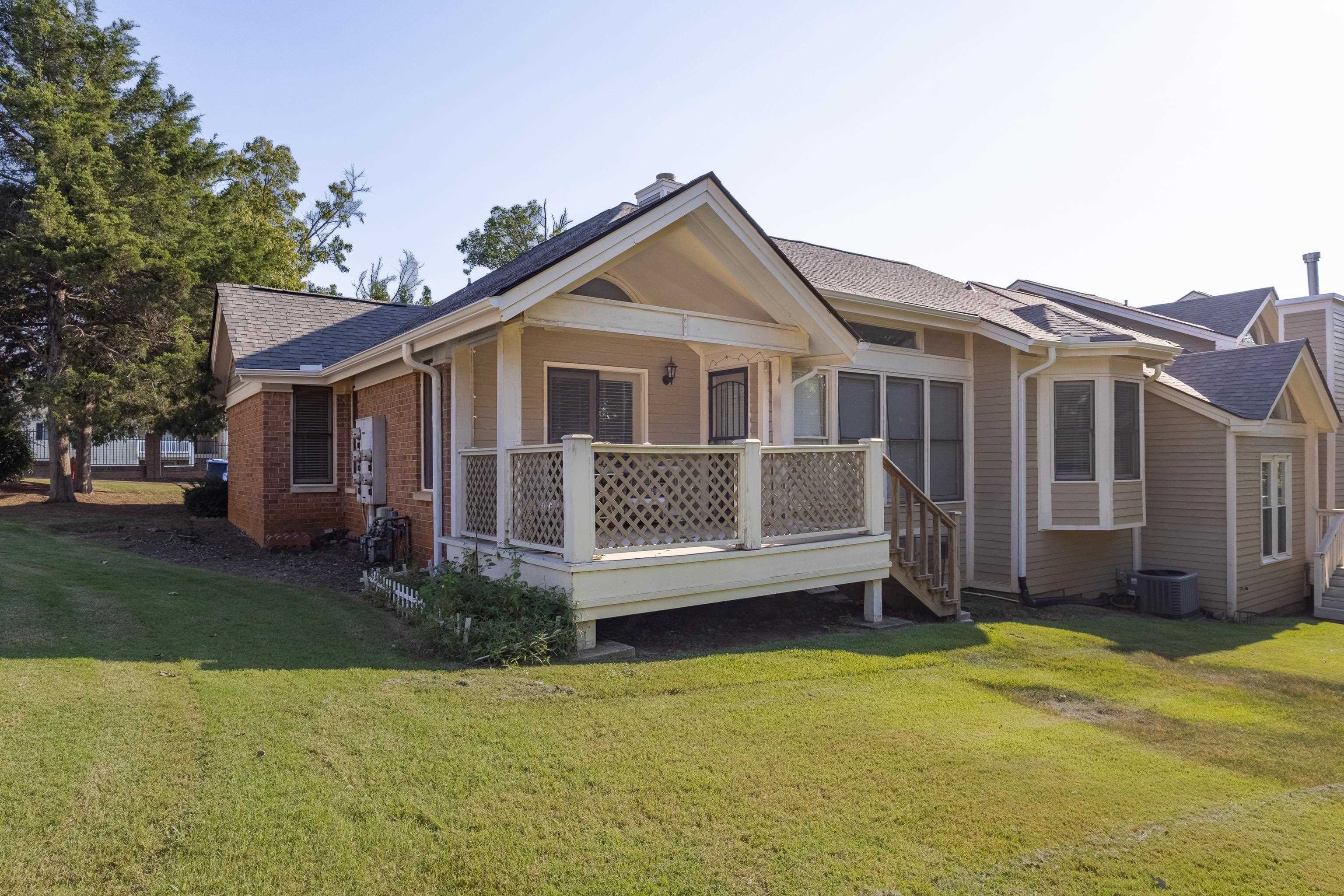 2032 Fairway Hills Dr, Huntsville, AL 35802 — photo 8